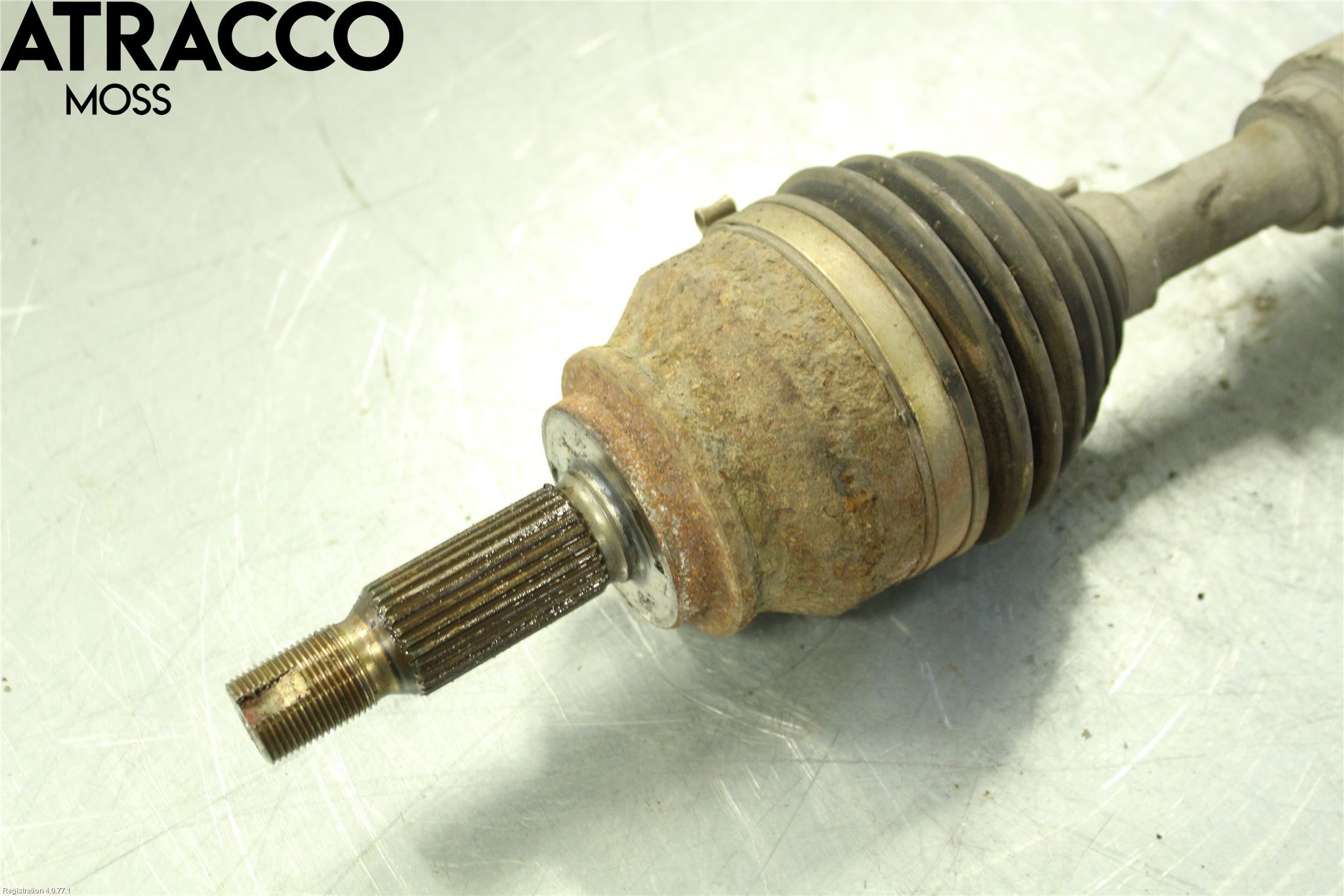 Mitsubishi OUTLANDER 13-21 Drivaxel Fram Vänster