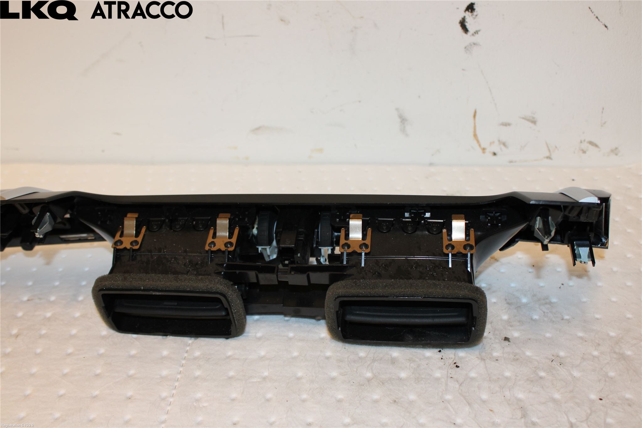 BMW 2 F45 Active Tourer 14-21 Defrosterkanal-Munstycke