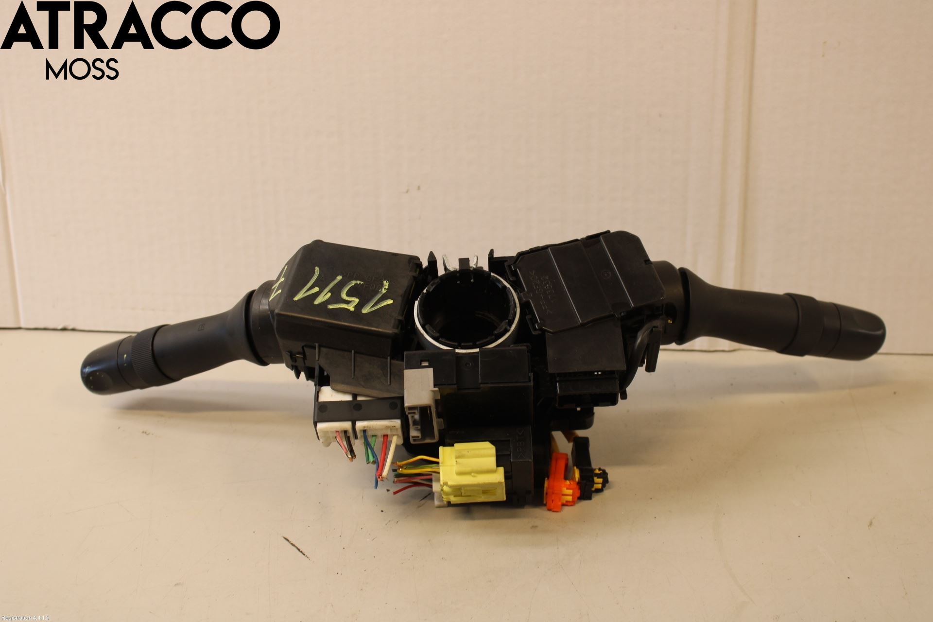 Toyota PRIUS NWH20 04-08 Spakcentral