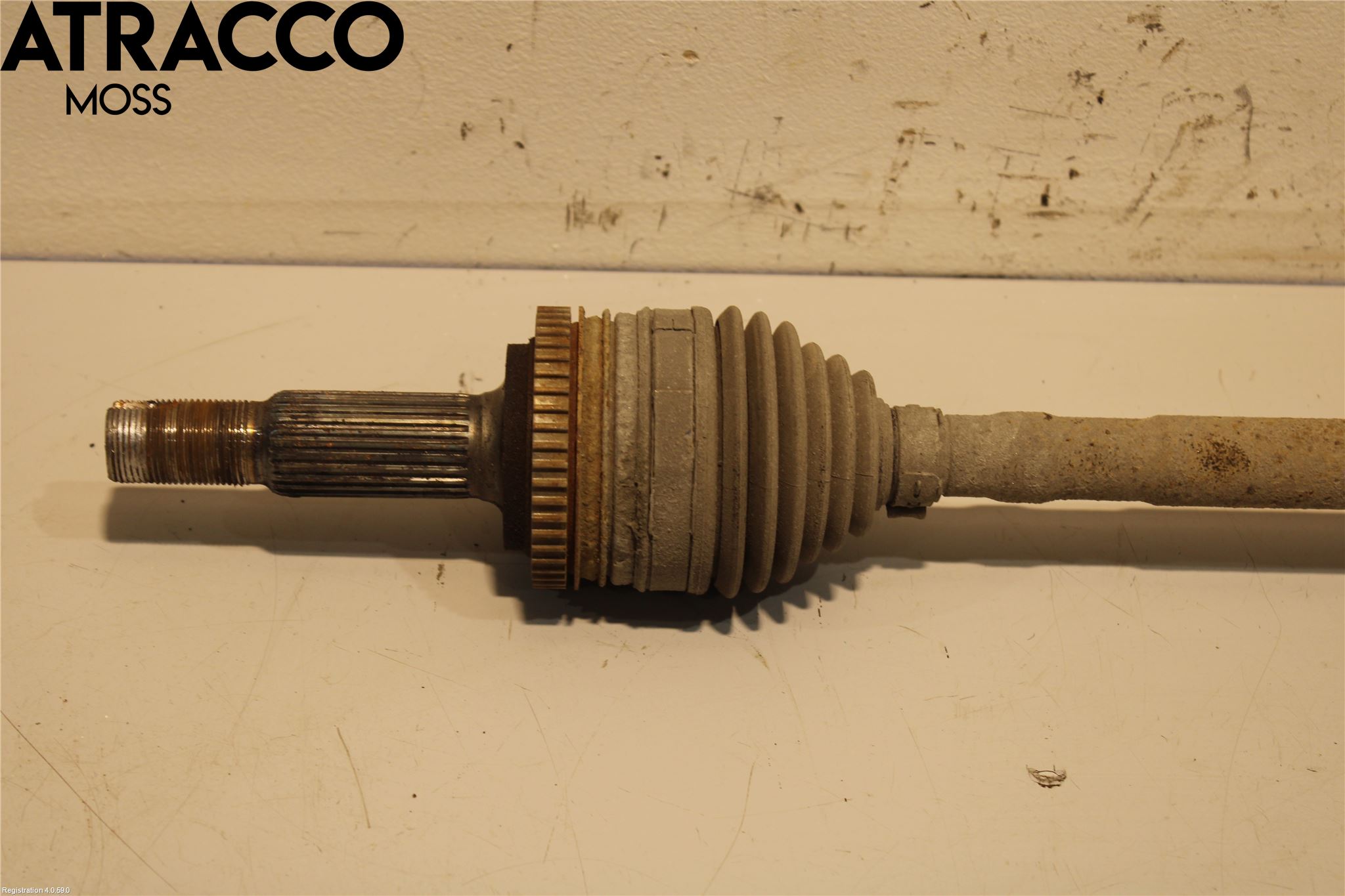 Toyota URBAN CRUISER Drivaxel Bak Höger