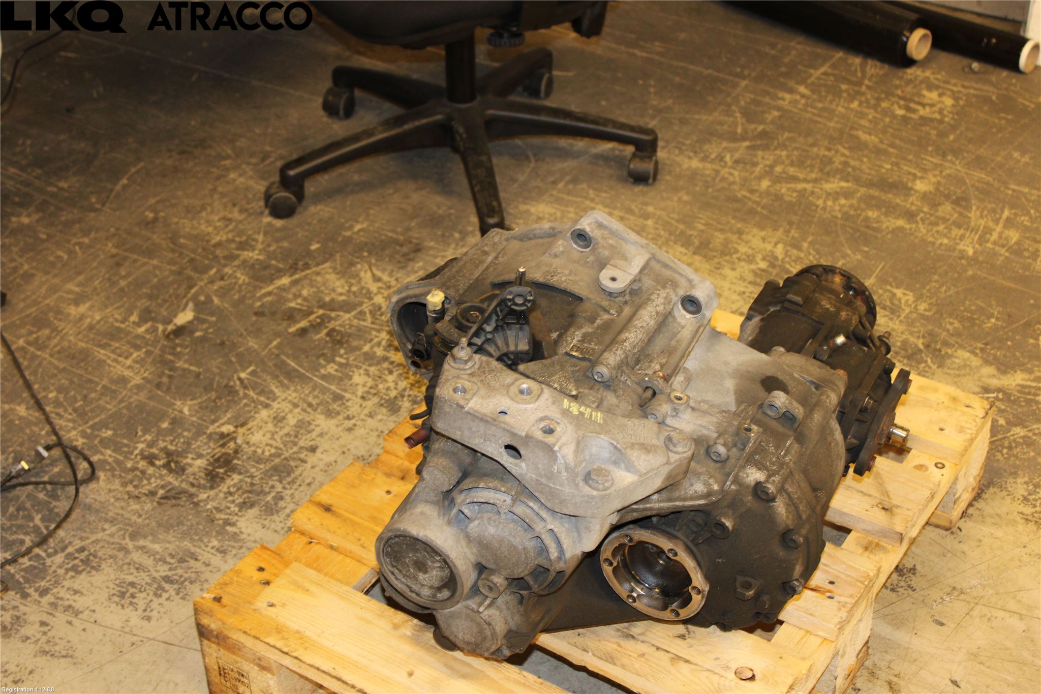 Volkswagen VW CADDY 11-15 Växellåda Man 6 Vxl