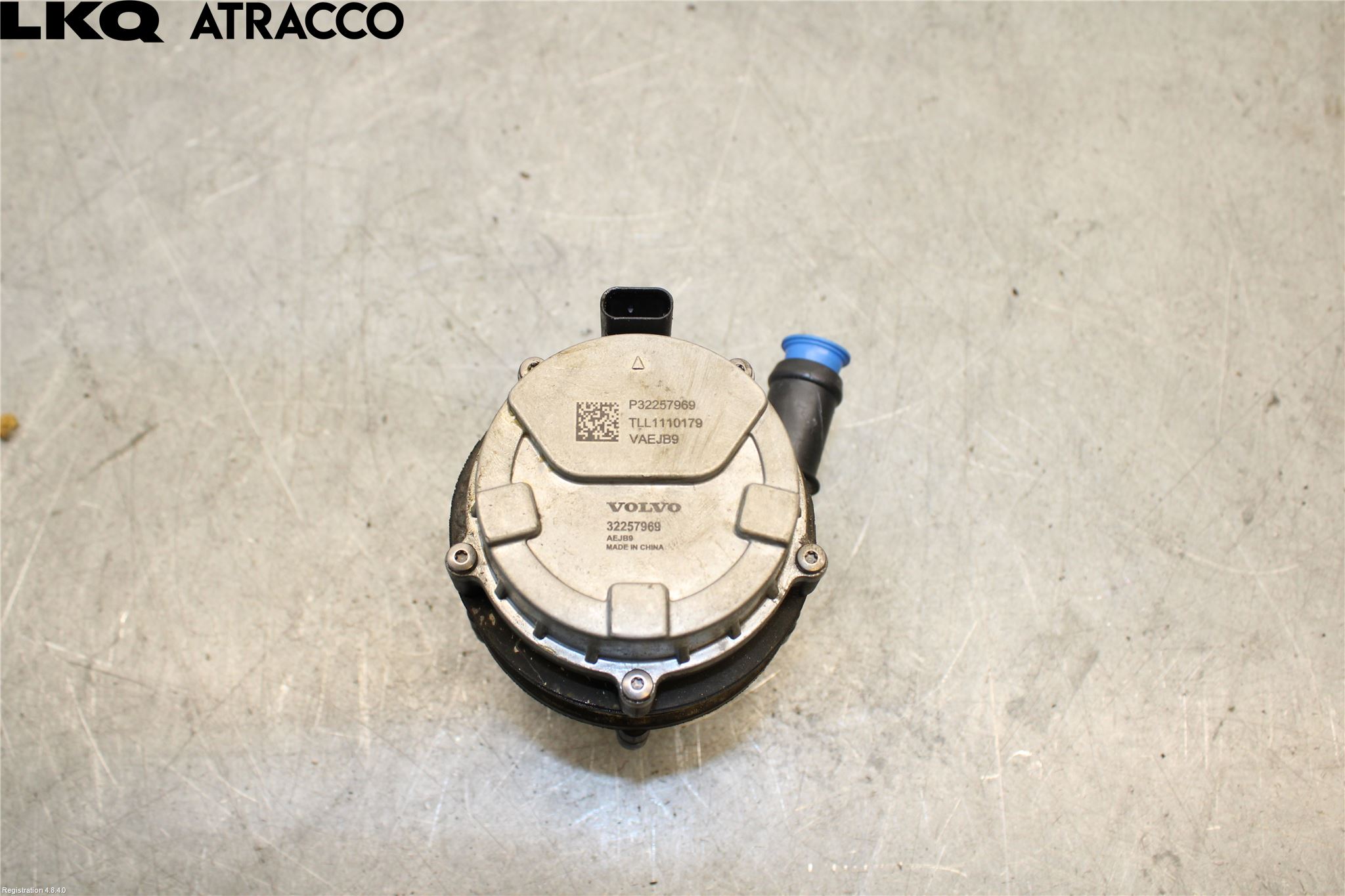 Volvo XC40/RECHARGE 18- Vattenpump