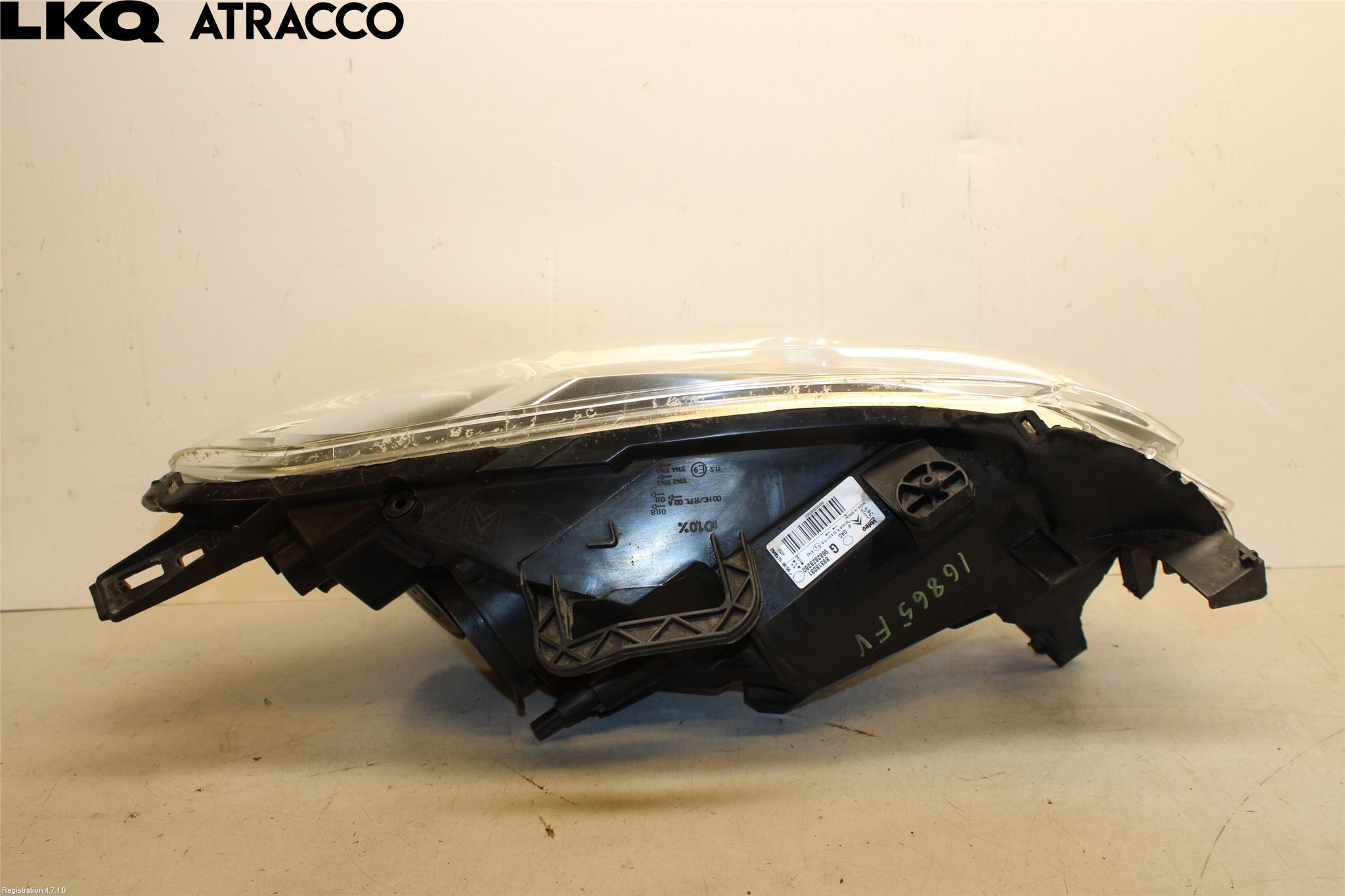 Peugeot PARTNER 08-15 Strålkastare Vänster