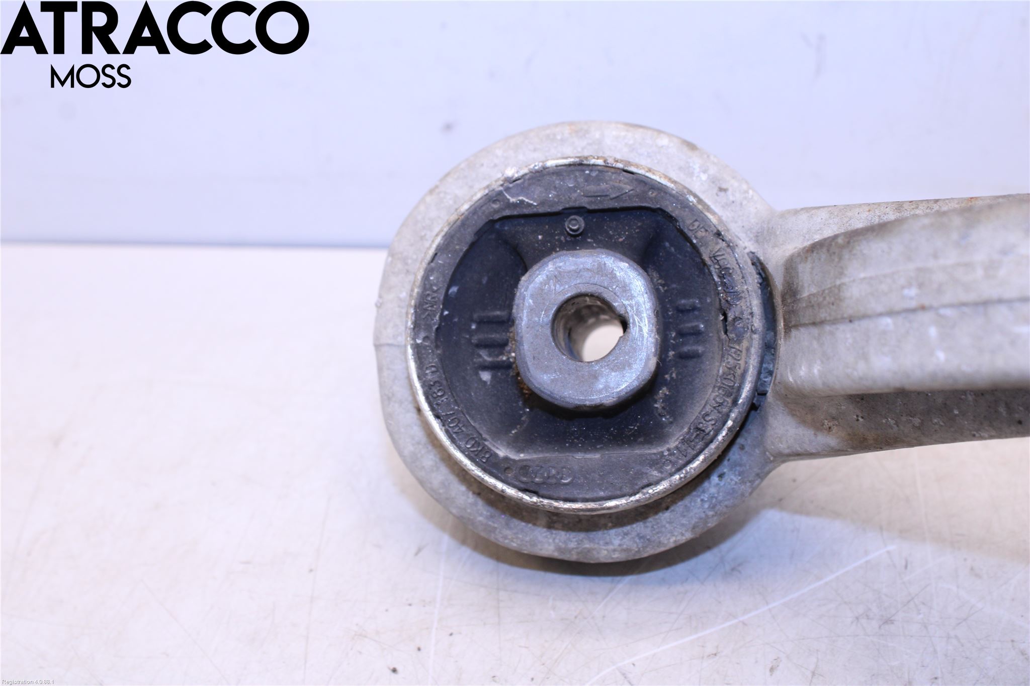 Audi A4/S4 08-11 Bärarm Fram Undre Vä