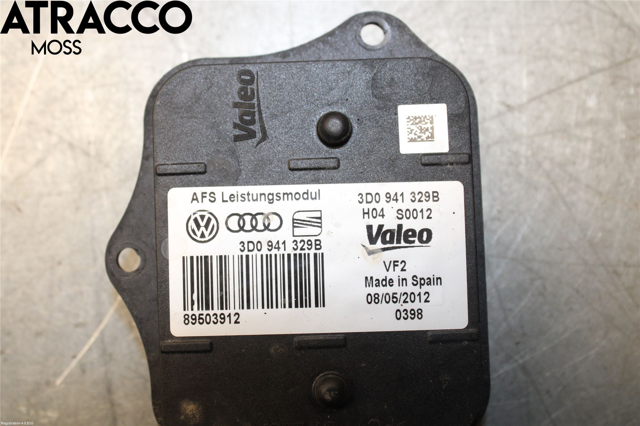 Volkswagen VW PASSAT 11-14 Styrenhet Strålkastare
