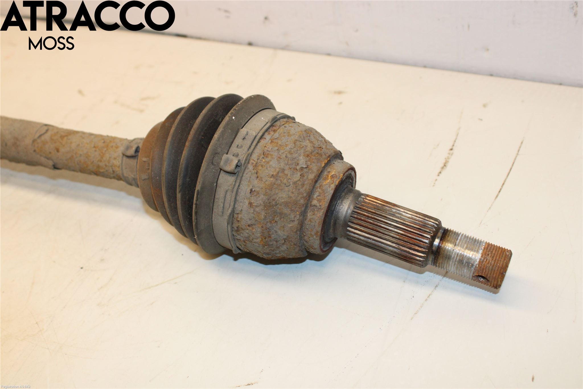 Nissan LEAF 11-17 Drivaxel Fram Vänster