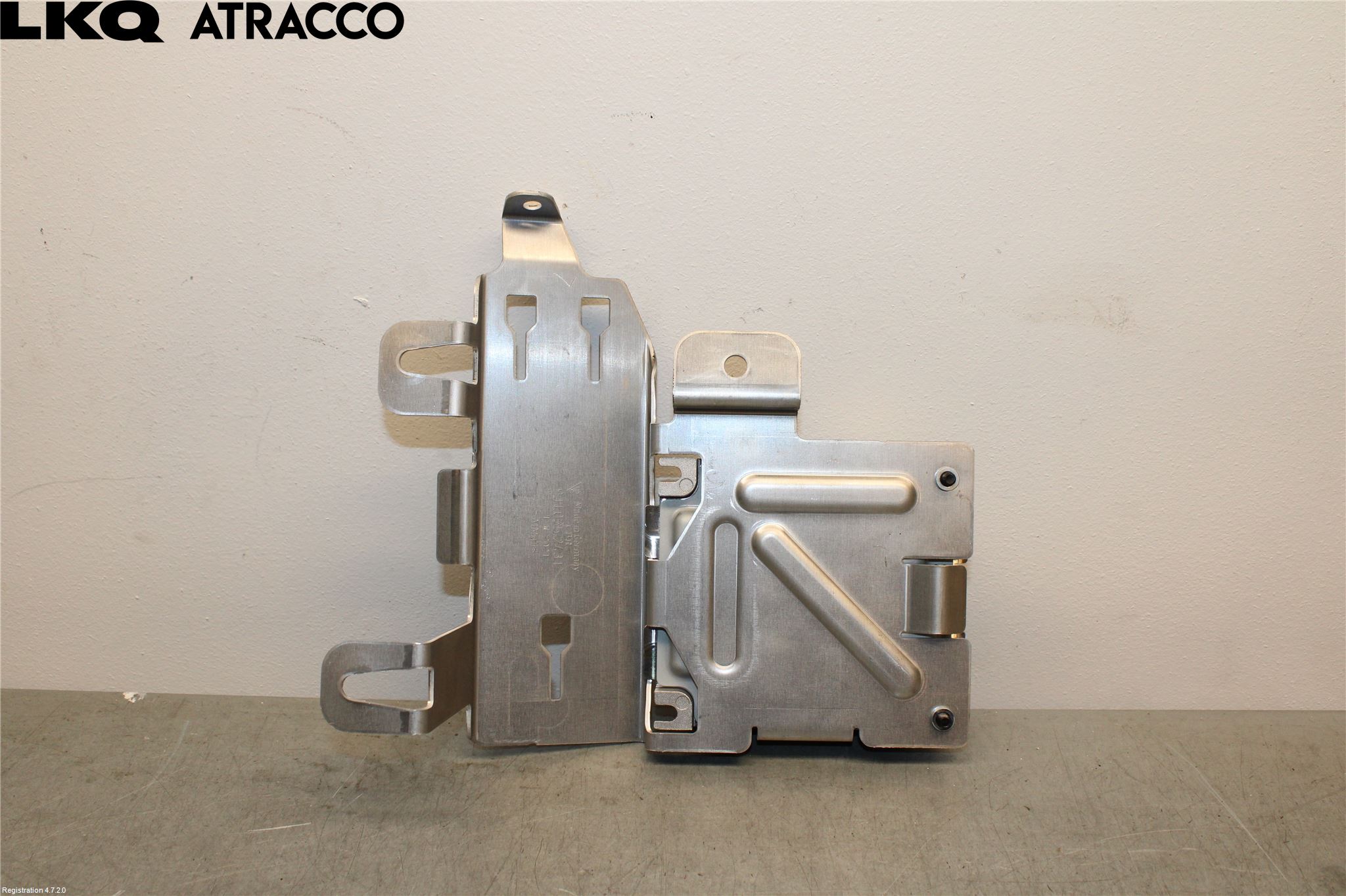 Porsche TAYCAN 20- Radio-Stereo Förstärkare