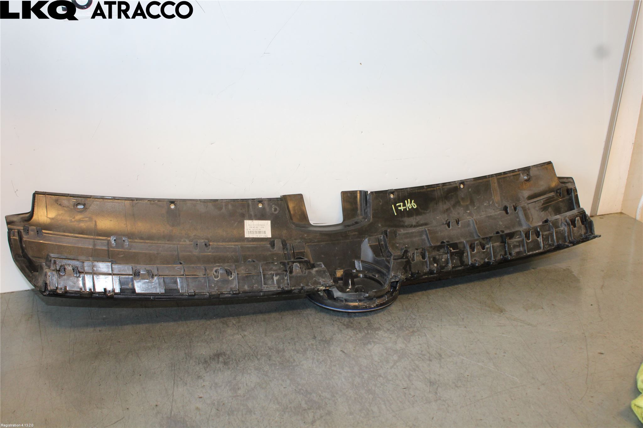 Volkswagen VW GOLF / E-GOLF VII 13-20 Grill Komp