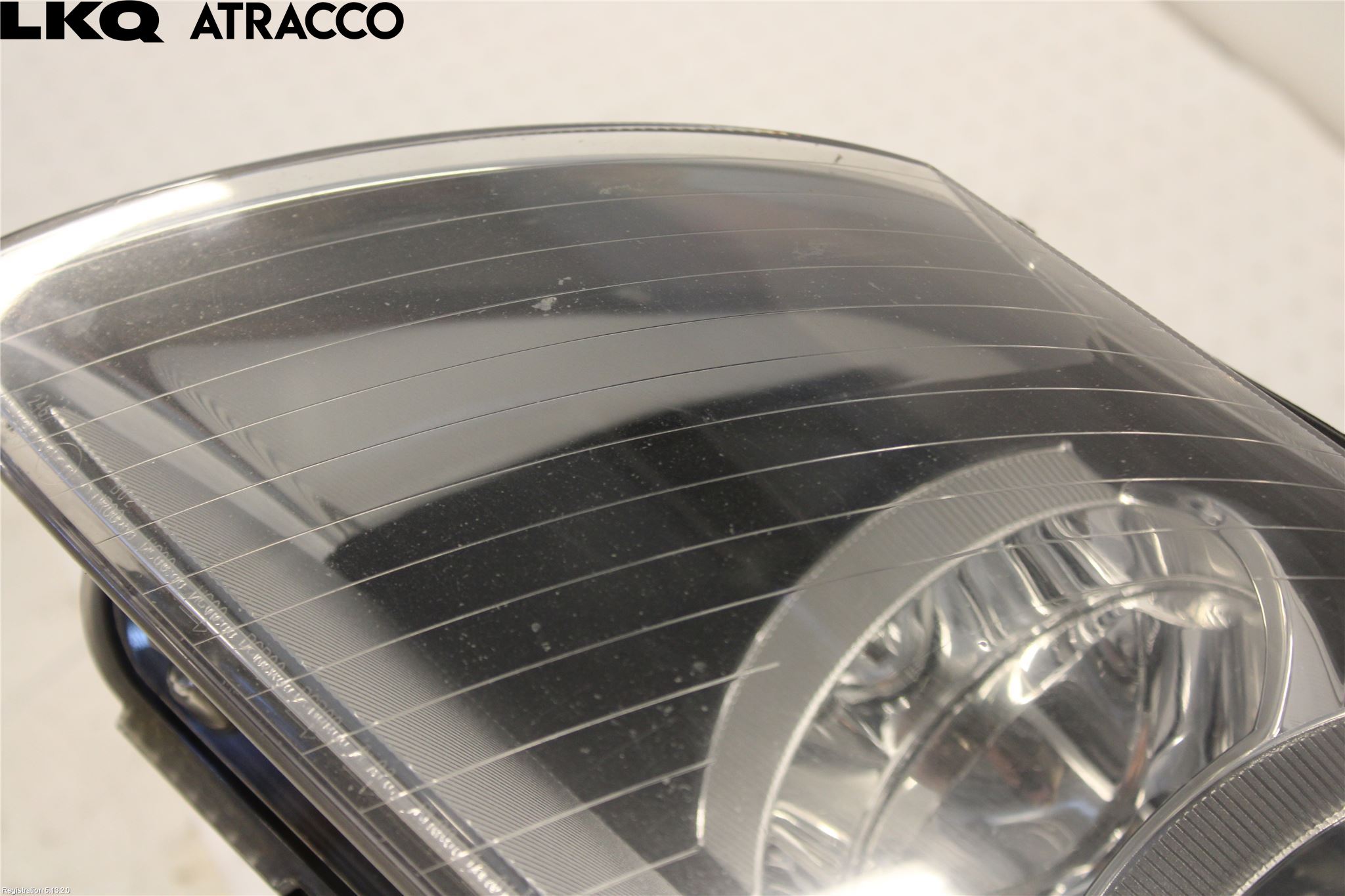 Audi A6/S6     05-11 Strålkastare Vänster