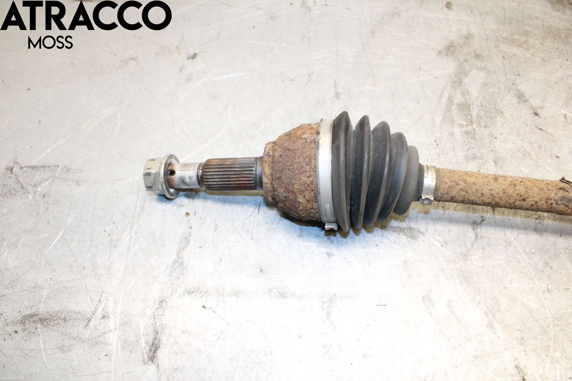 Nissan LEAF 11-17 Drivaxel Fram Vänster