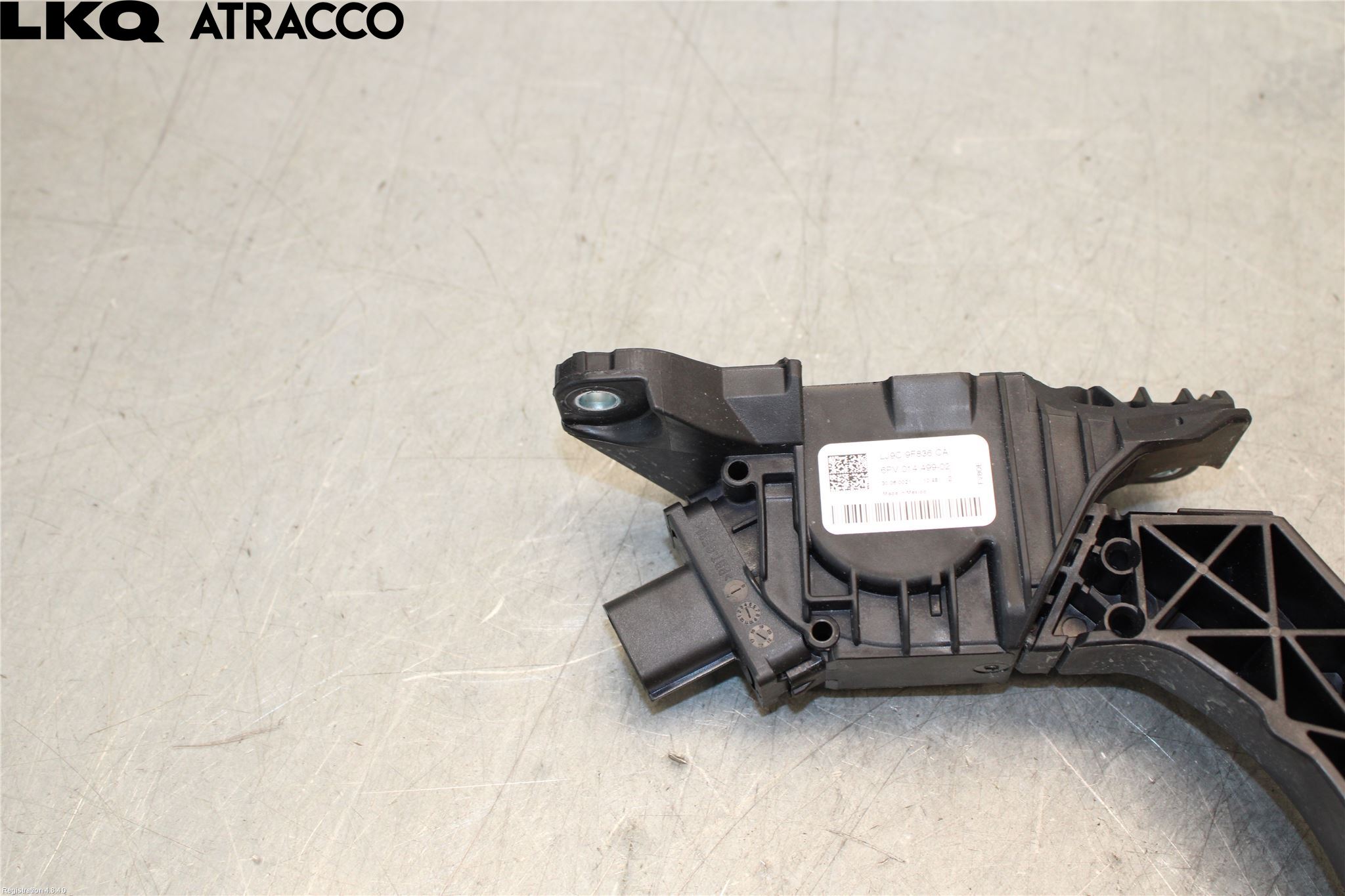 Ford MUSTANG Mach-E 21- Gaspedal