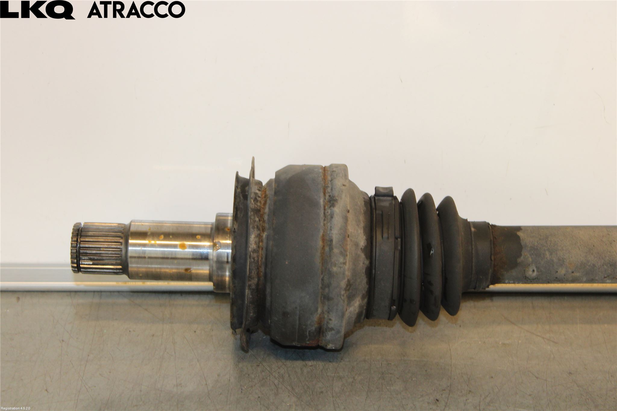 Mercedes-Benz MB ML/GLE-KLASS (W166) 12-18 Drivaxel Bak Vänster