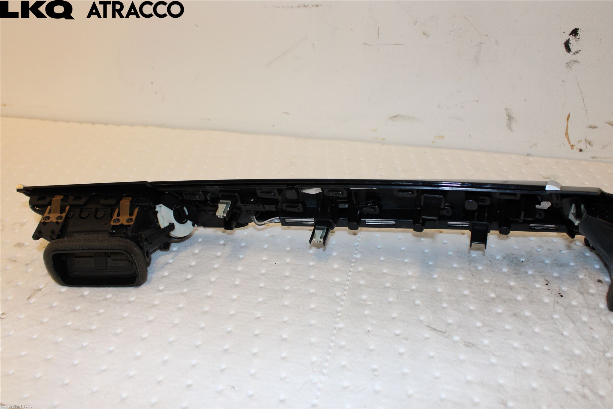 BMW 2 F45 Active Tourer 14-21 Defrosterkanal-Munstycke