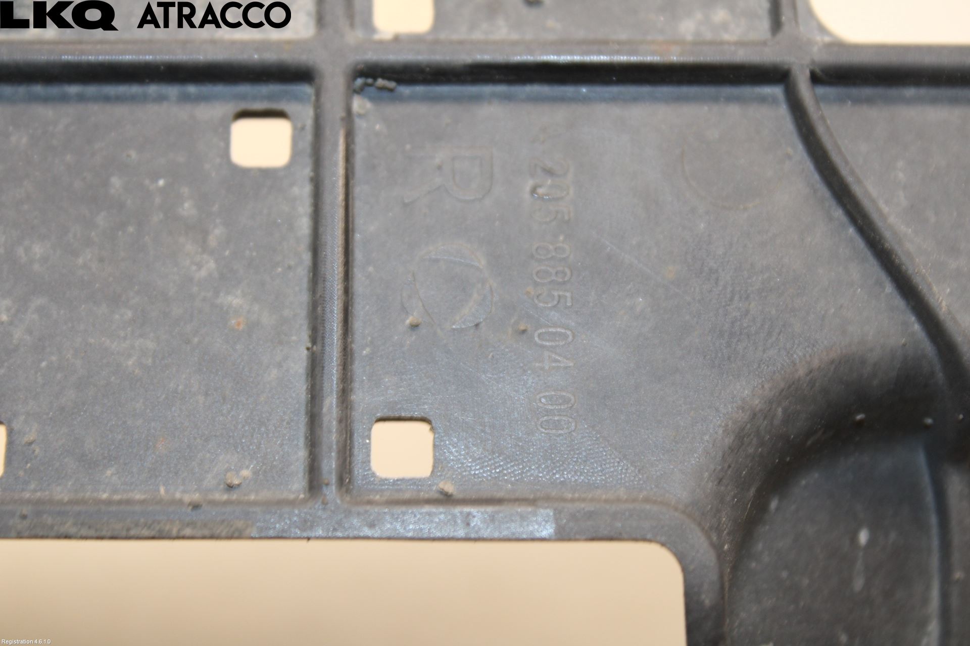 Mercedes-Benz MB C-KLASS (W205) 14-21 Stötfångarbärjärn Bak