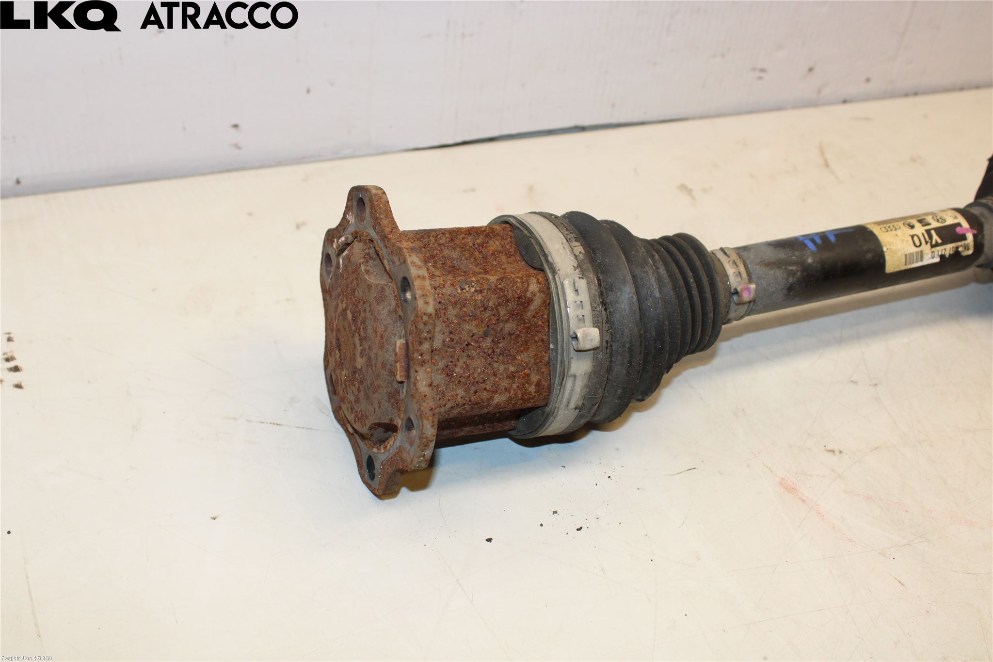 Audi A4/S4 08-11 Drivaxel Fram Höger