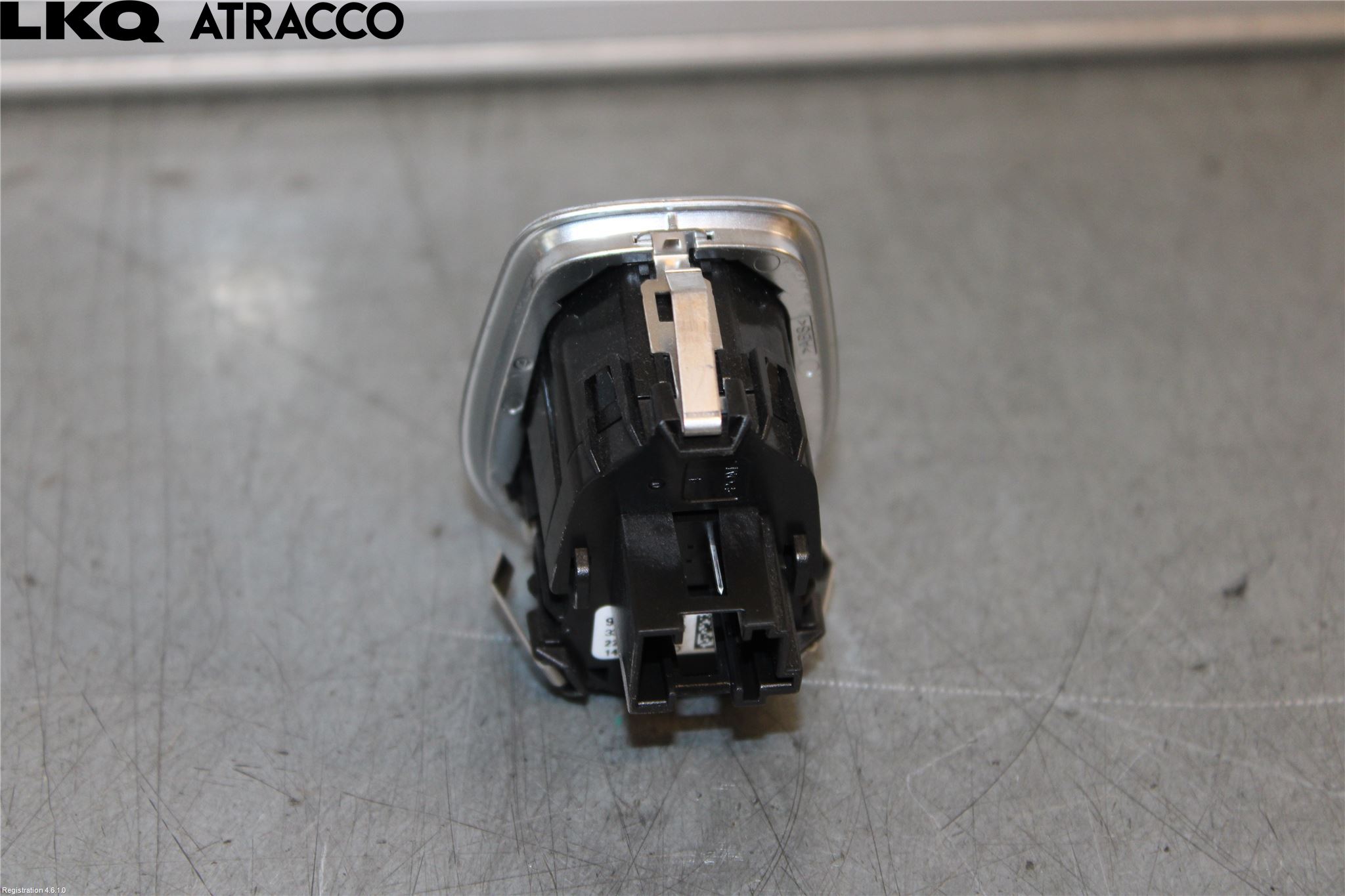 BMW 3 F30/F31/F80 12-19 Startknapp Personbil