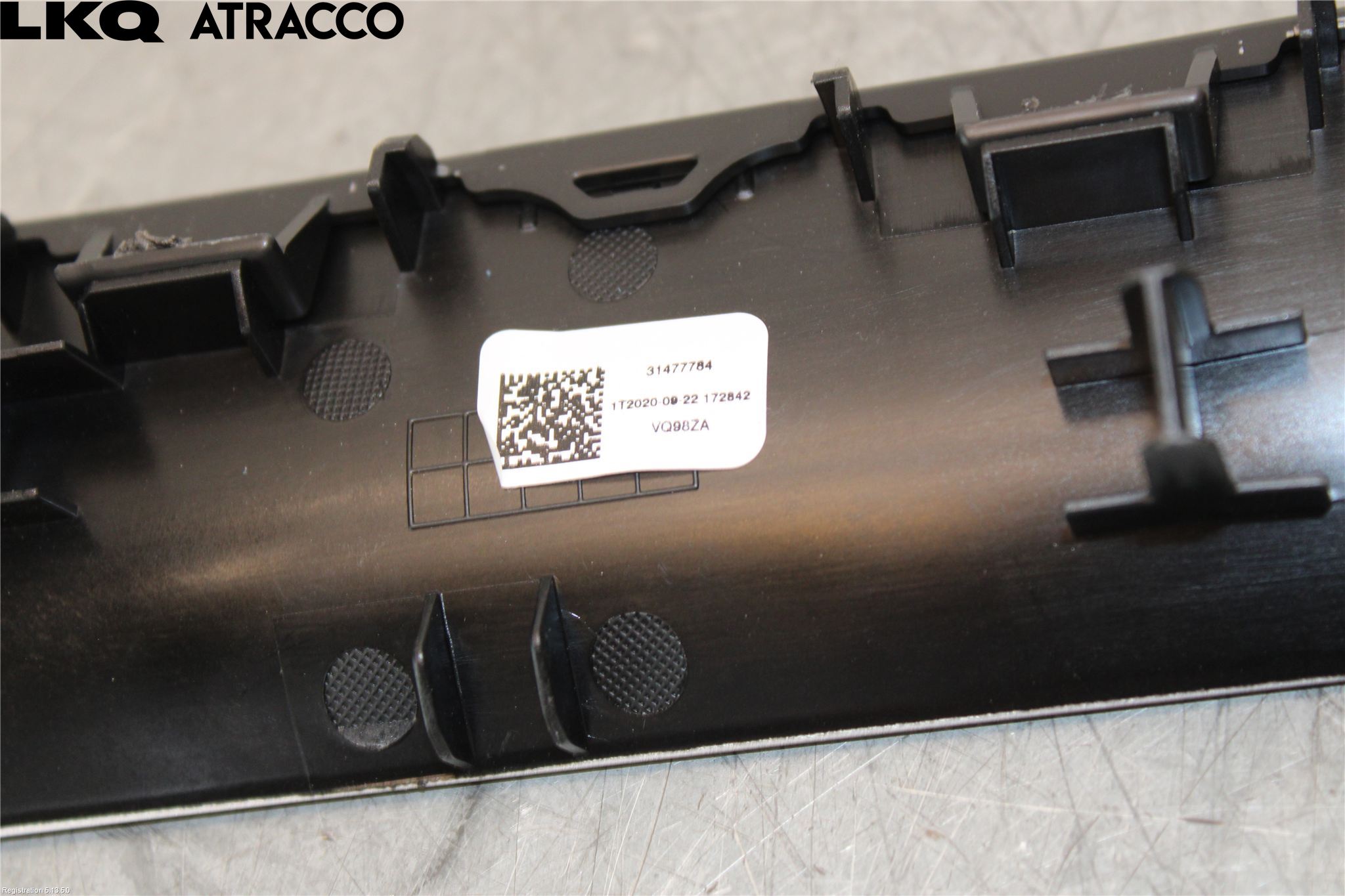 Volvo XC40/RECHARGE 18- List Hö