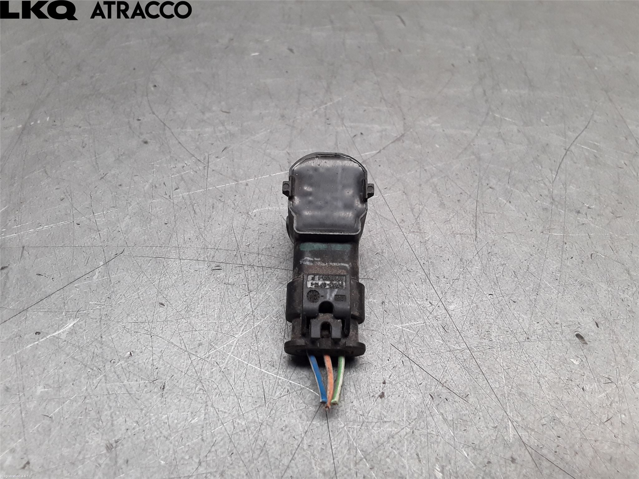 Volvo V40 12-19 Parkeringshjälp Frontsensor