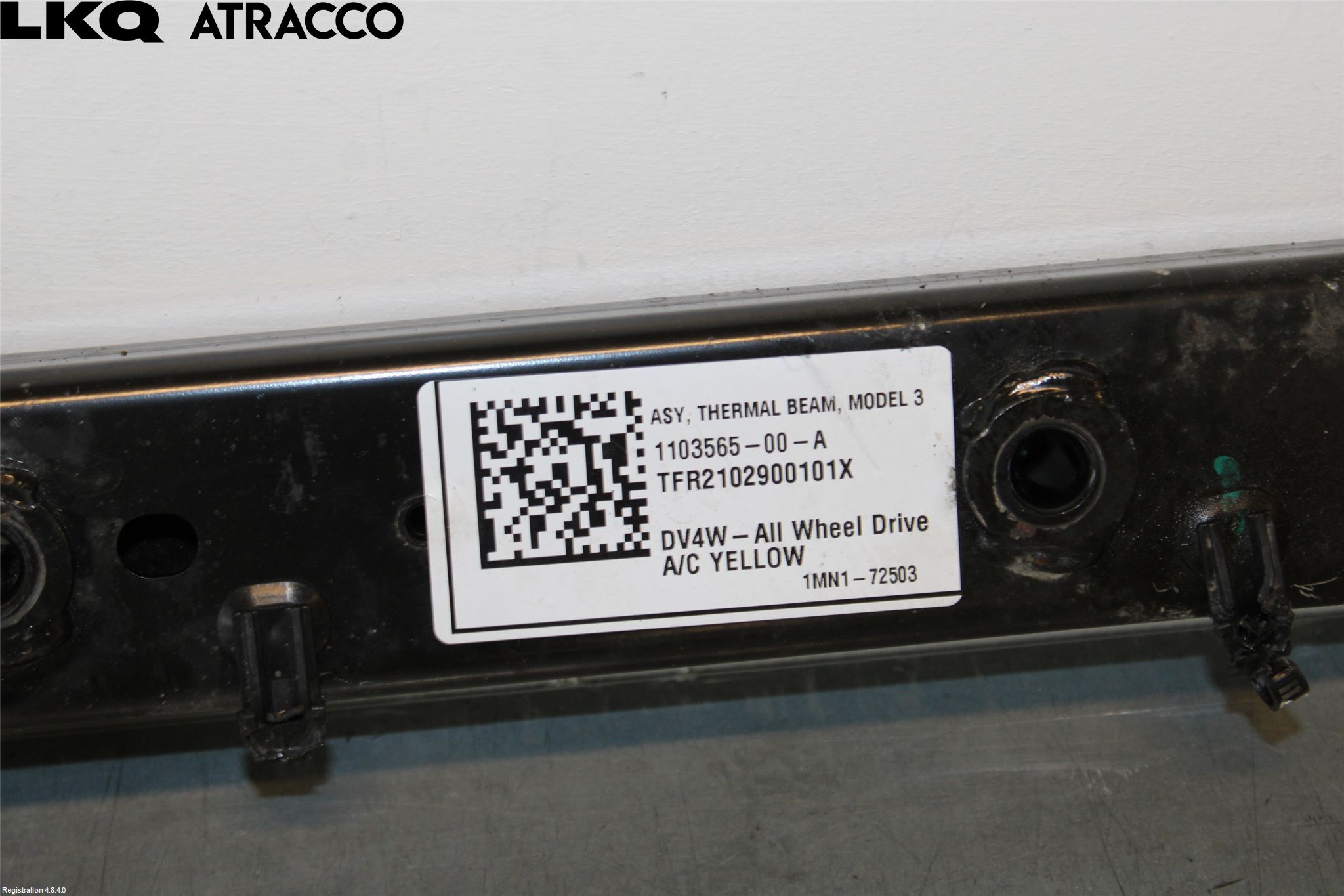 Tesla MODEL 3 17- Kylarfäste-Ram-Balk