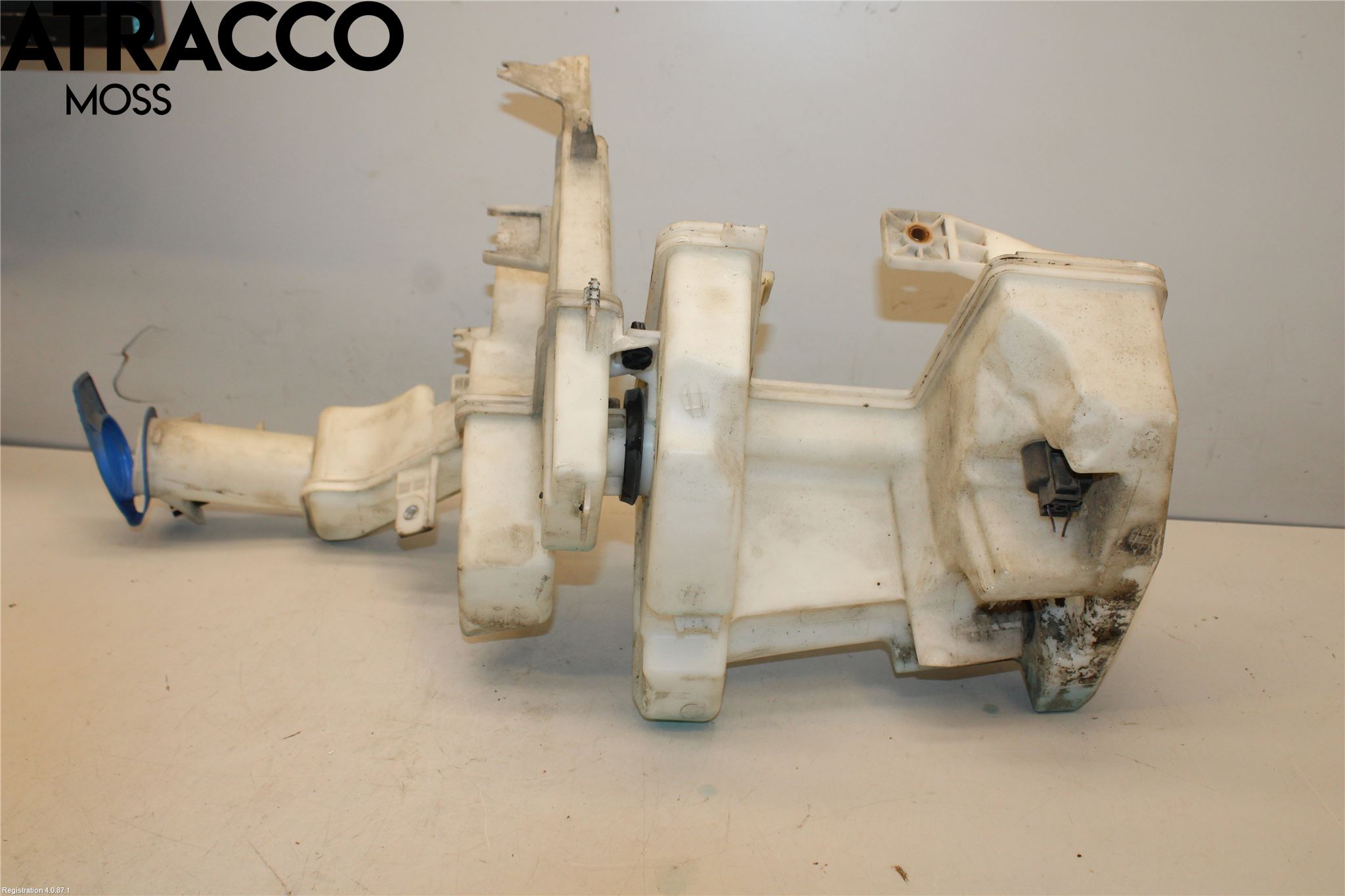 Volkswagen VW PASSAT 11-14 Spolartank Vindruta