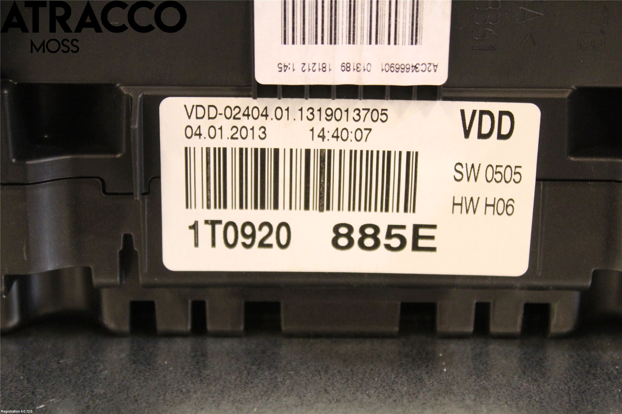 Volkswagen VW TOURAN 10-15 Instrument Komb