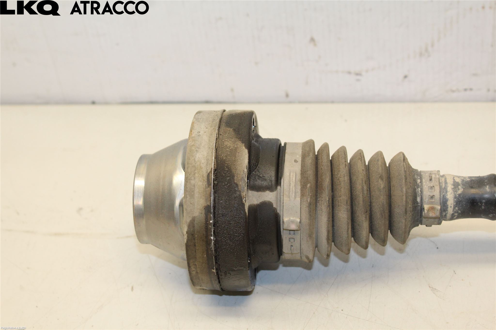 Volkswagen VW TOUAREG 7L 03-10 Drivaxel Fram Höger