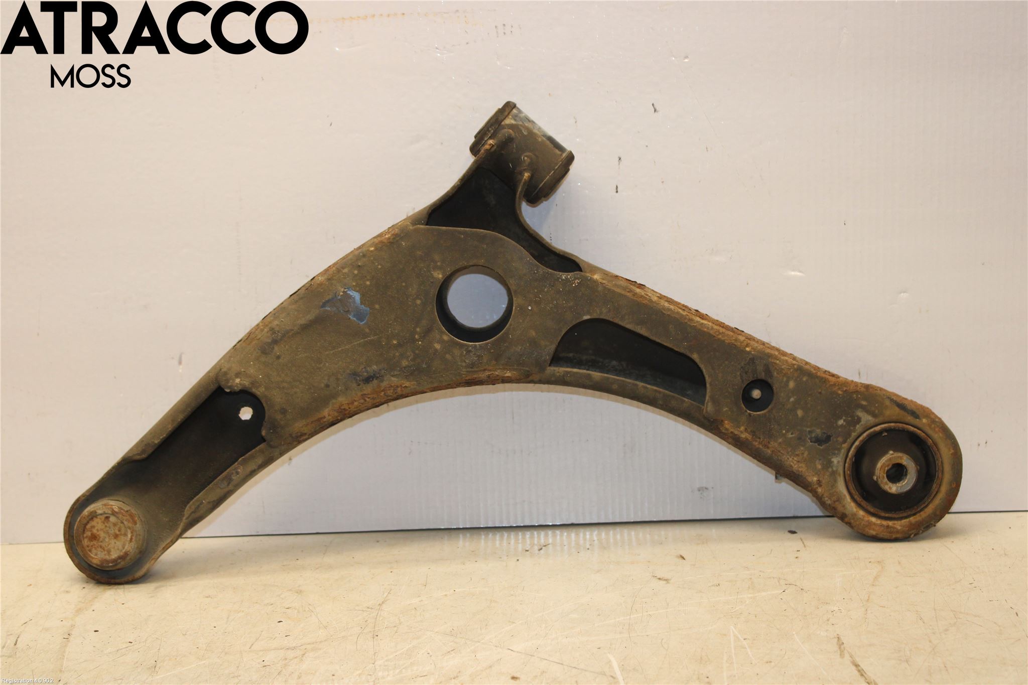 Mitsubishi OUTLANDER 13-21 Bärarm Fram Undre Hö