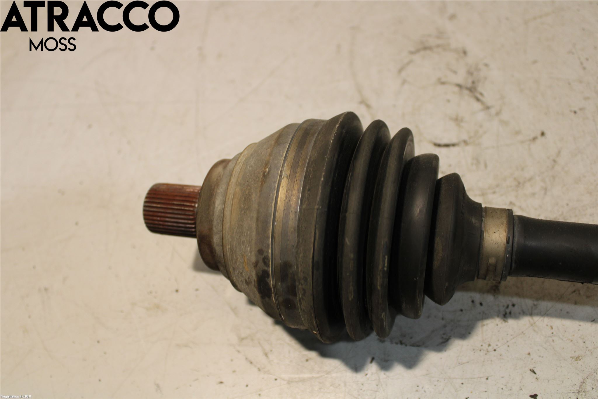 Skoda SUPERB 09-15 Drivaxel Fram Vänster