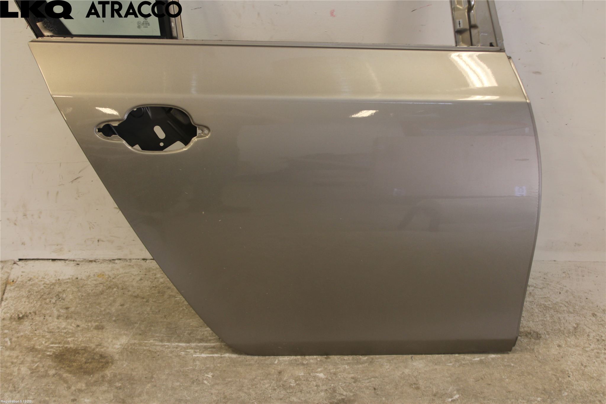 BMW 5 E60/61 Sed/Tou 02-10 Dörr Bak Höger