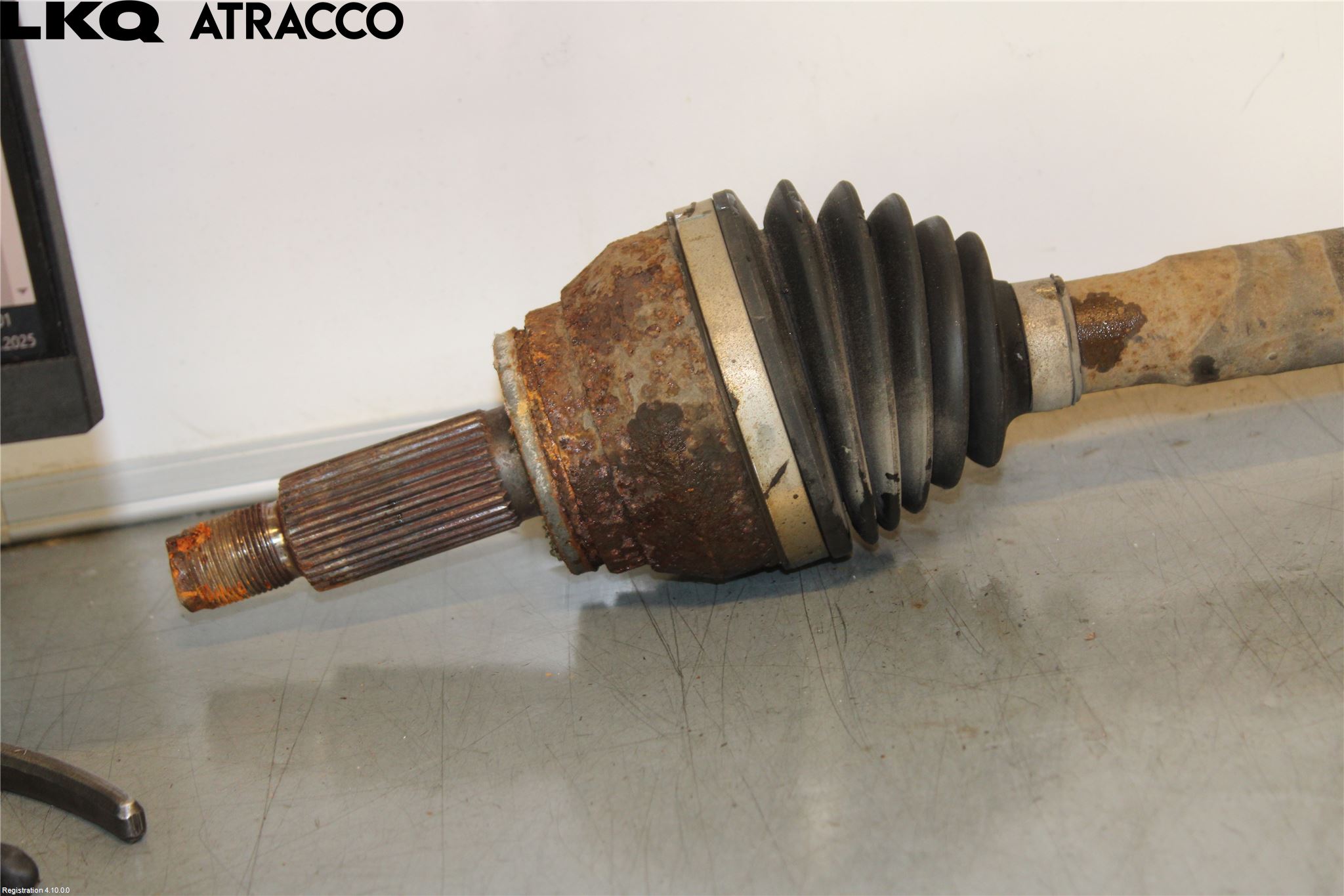 Hyundai KONA/ELECTRIC OS 18-23 Drivaxel Fram Höger