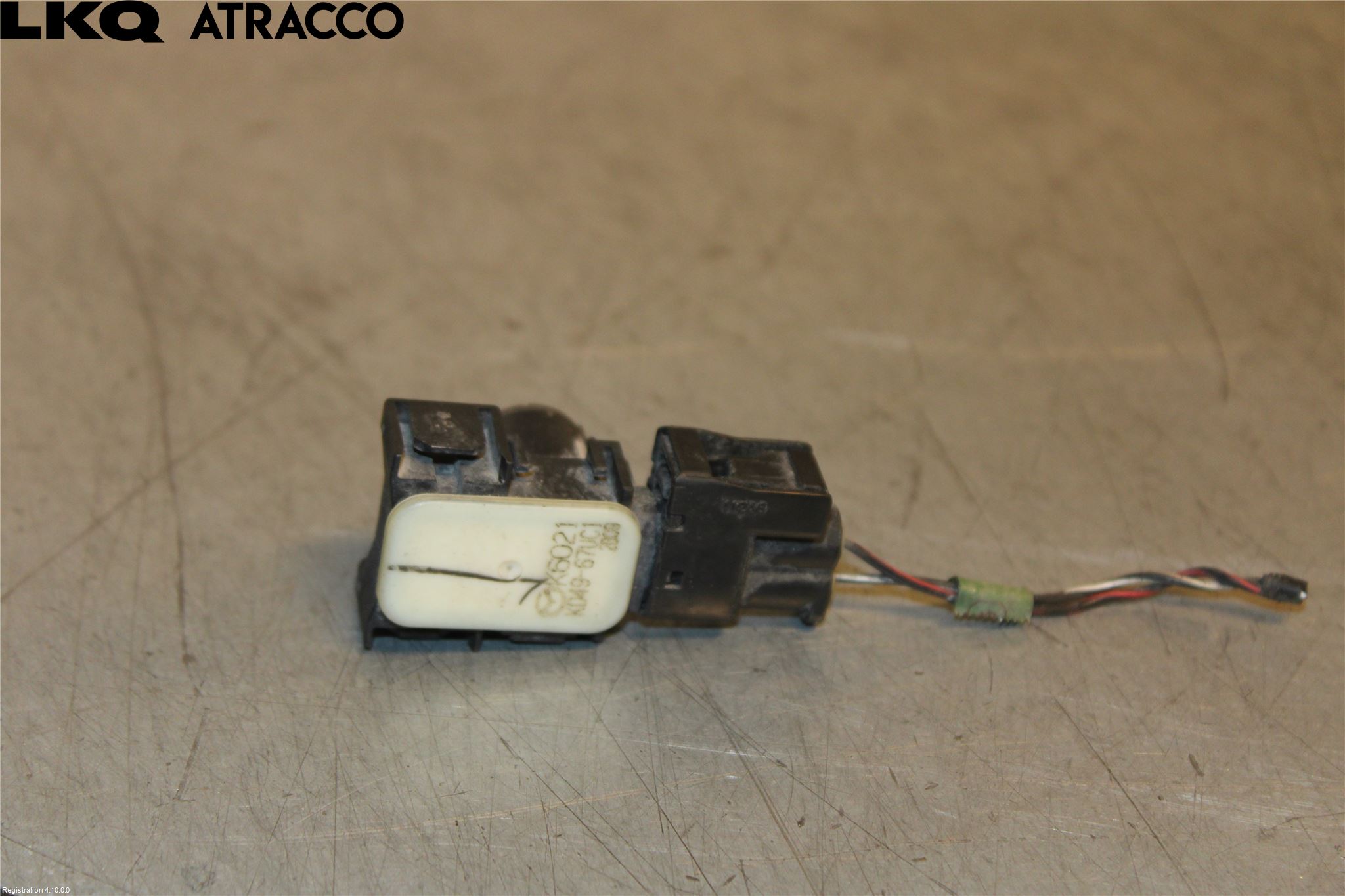 Mazda CX-5 12-17 Parkeringshjälp Frontsensor