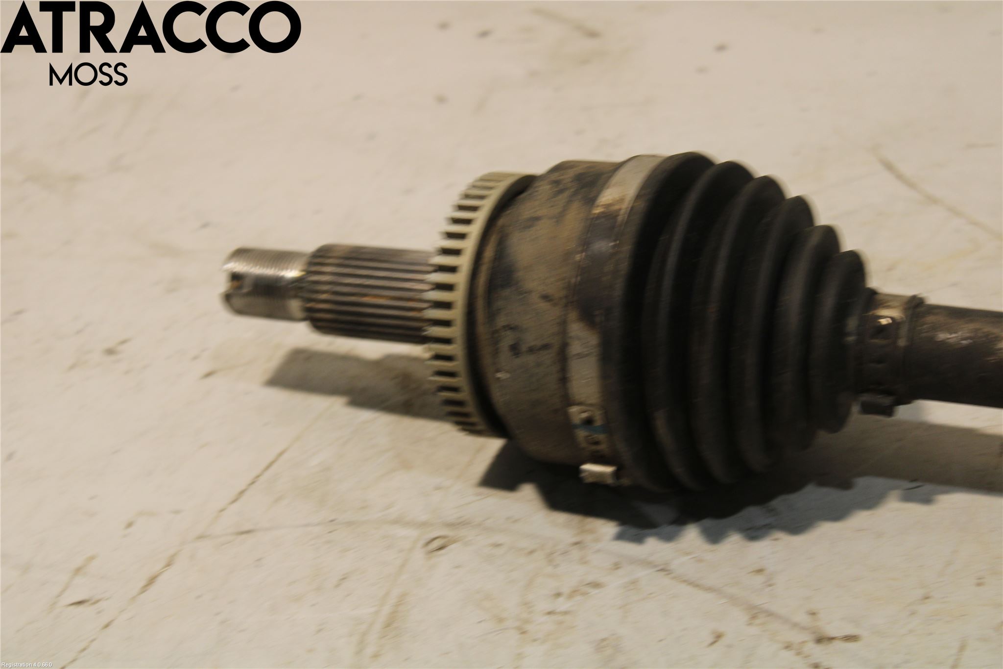 Kia SPORTAGE (QL) 16-21 Drivaxel Fram Höger