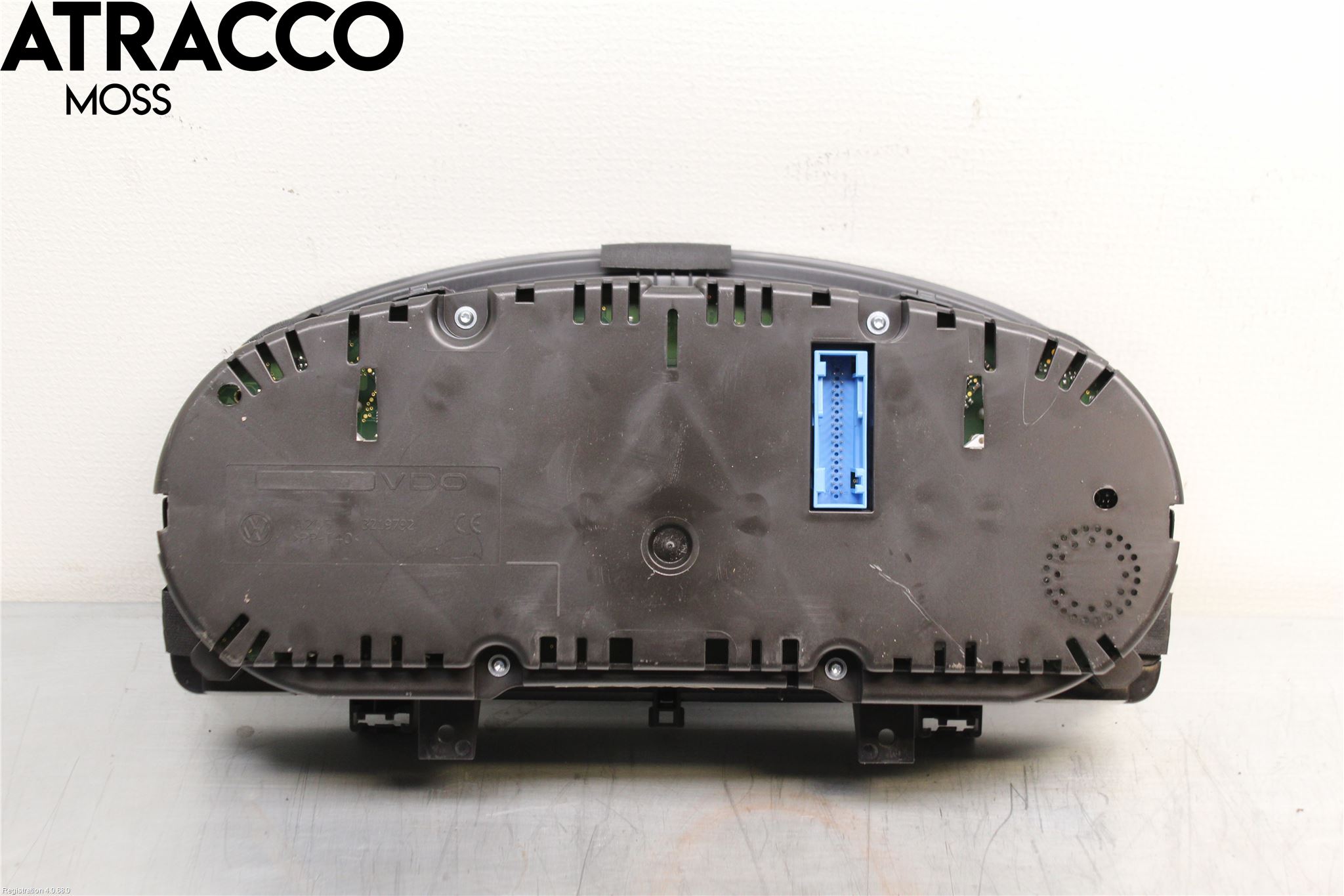 Volkswagen VW TOURAN 10-15 Instrument Komb