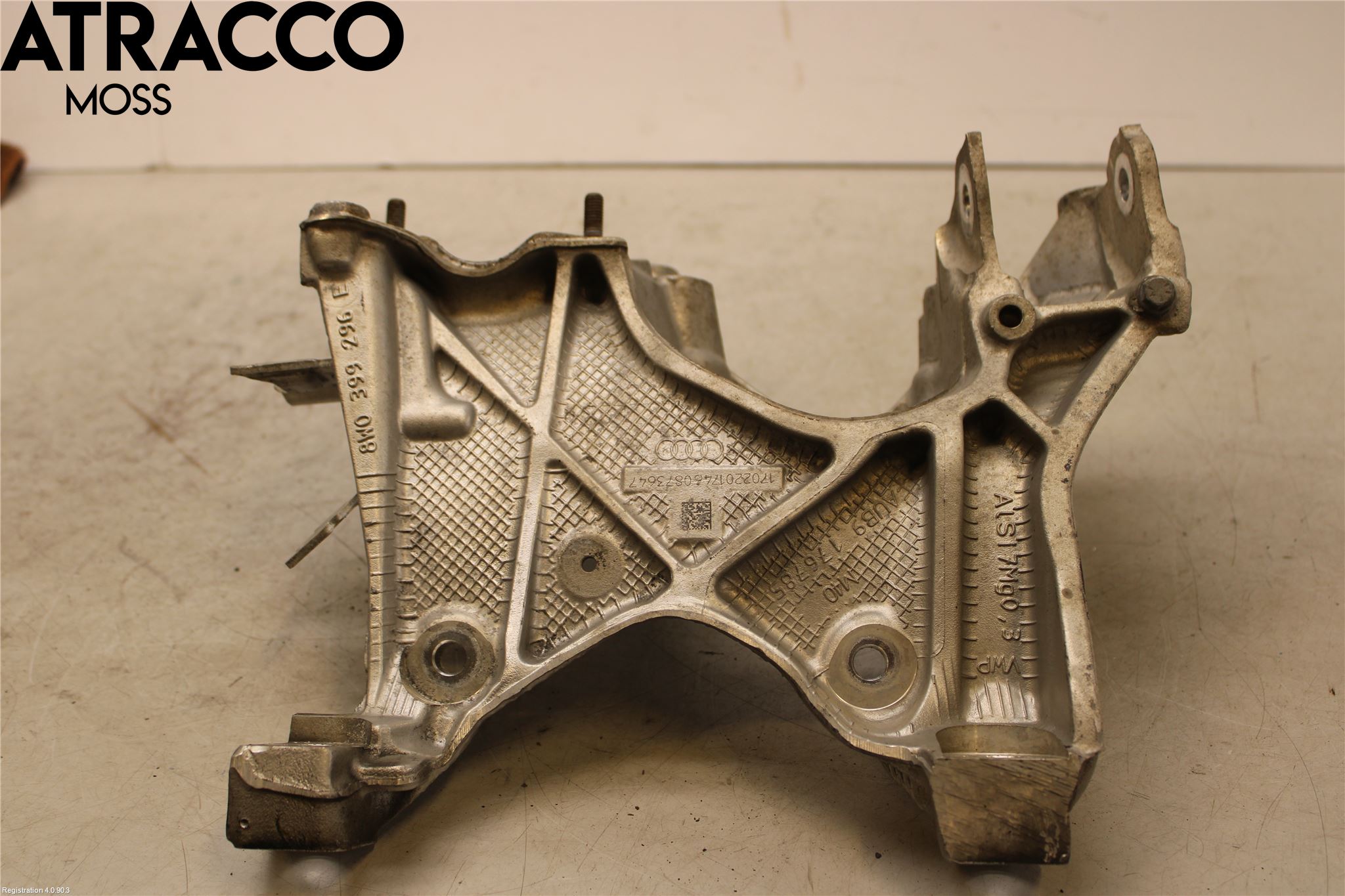 Audi A4 12-15 Framvagnsbalk