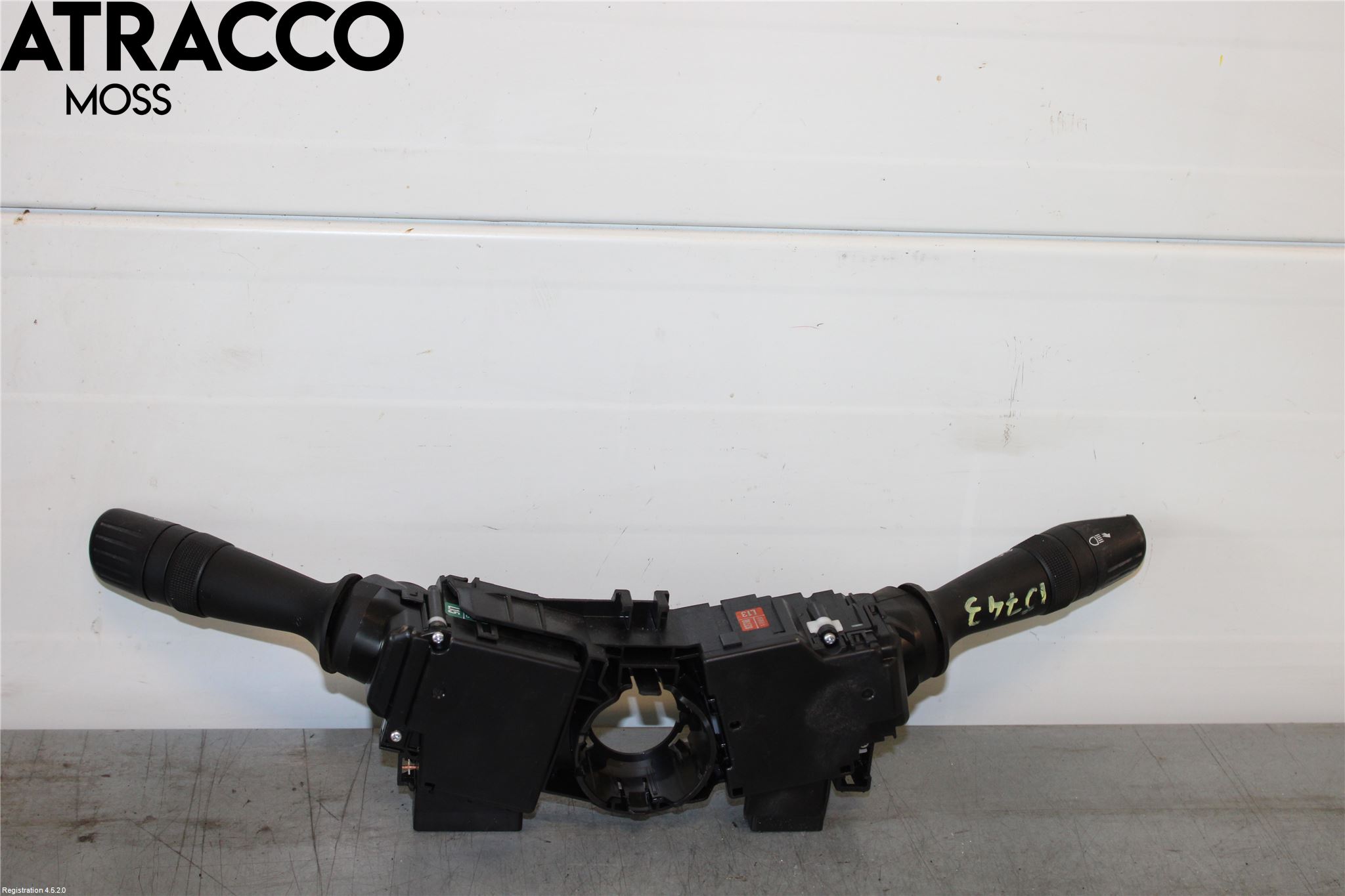 Toyota AURIS 13-19 Spakcentral