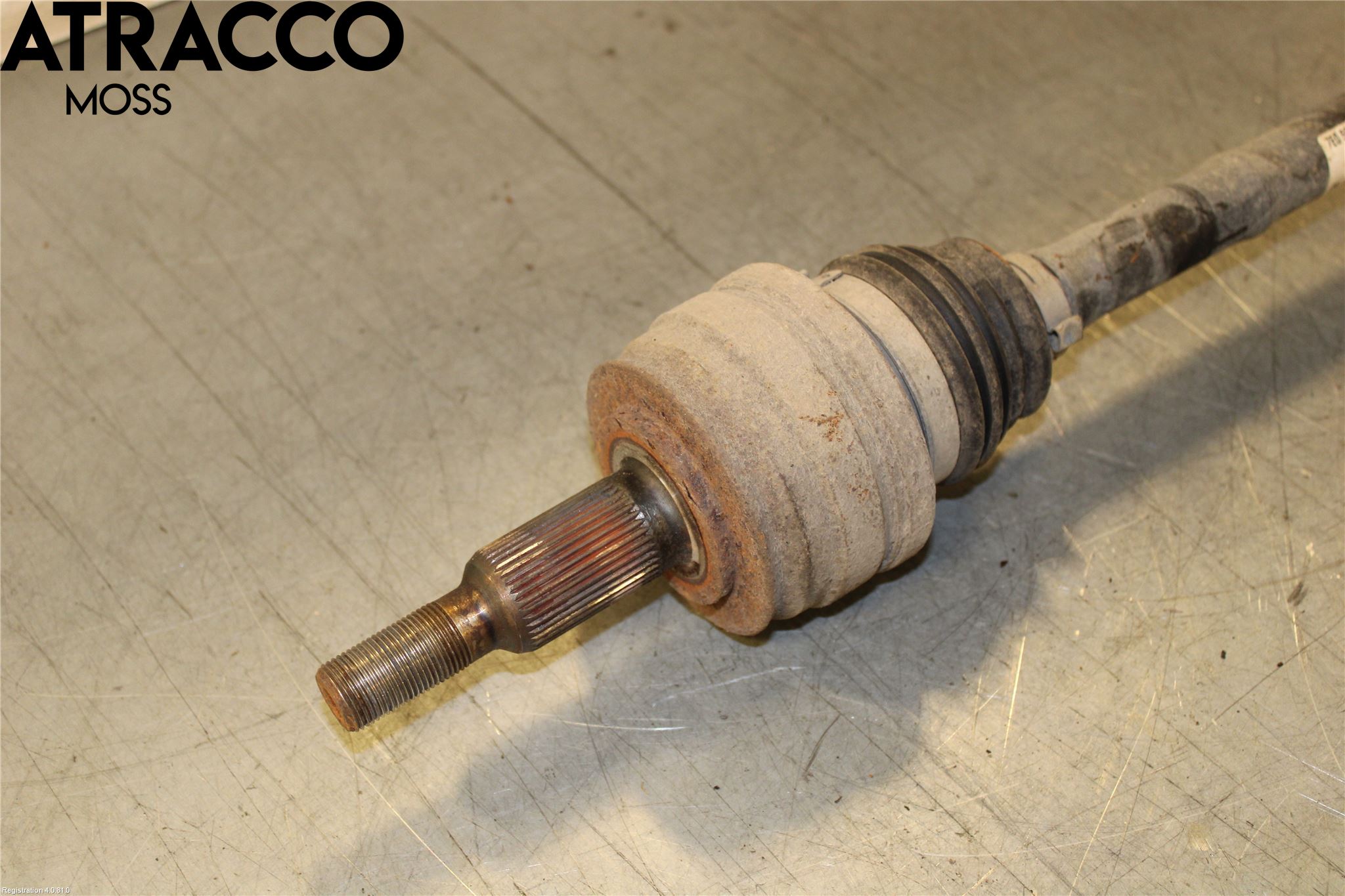 Volkswagen VW TRANSP/CARAVELLE (T5) 04-15 Drivaxel Bak Vänster