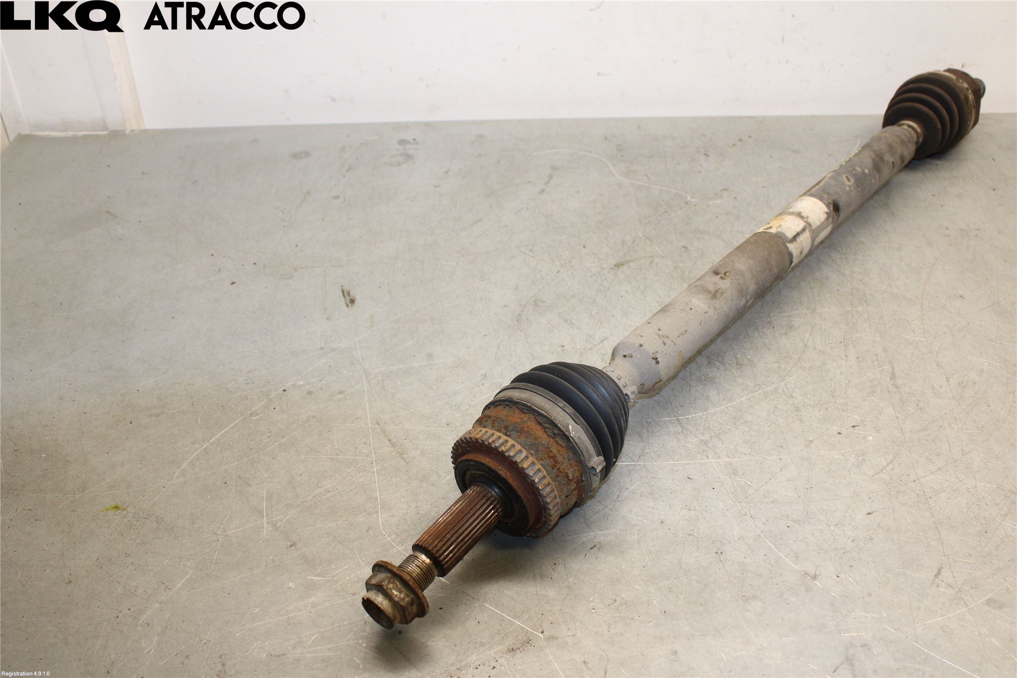 Hyundai i30 GD 13-17 Drivaxel Fram Vänster