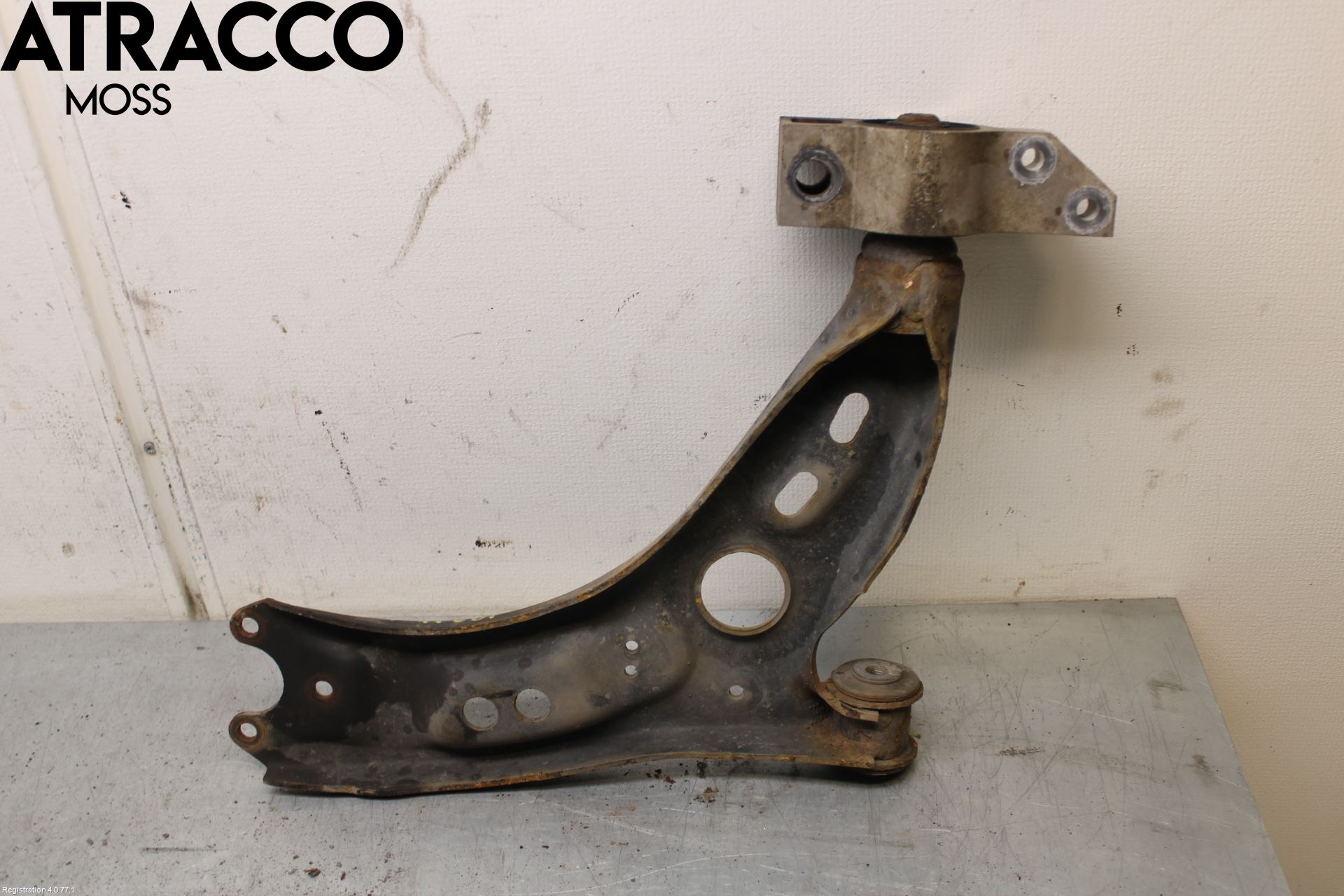 Audi A3/S3 05-13 Bärarm Fram Undre Vä
