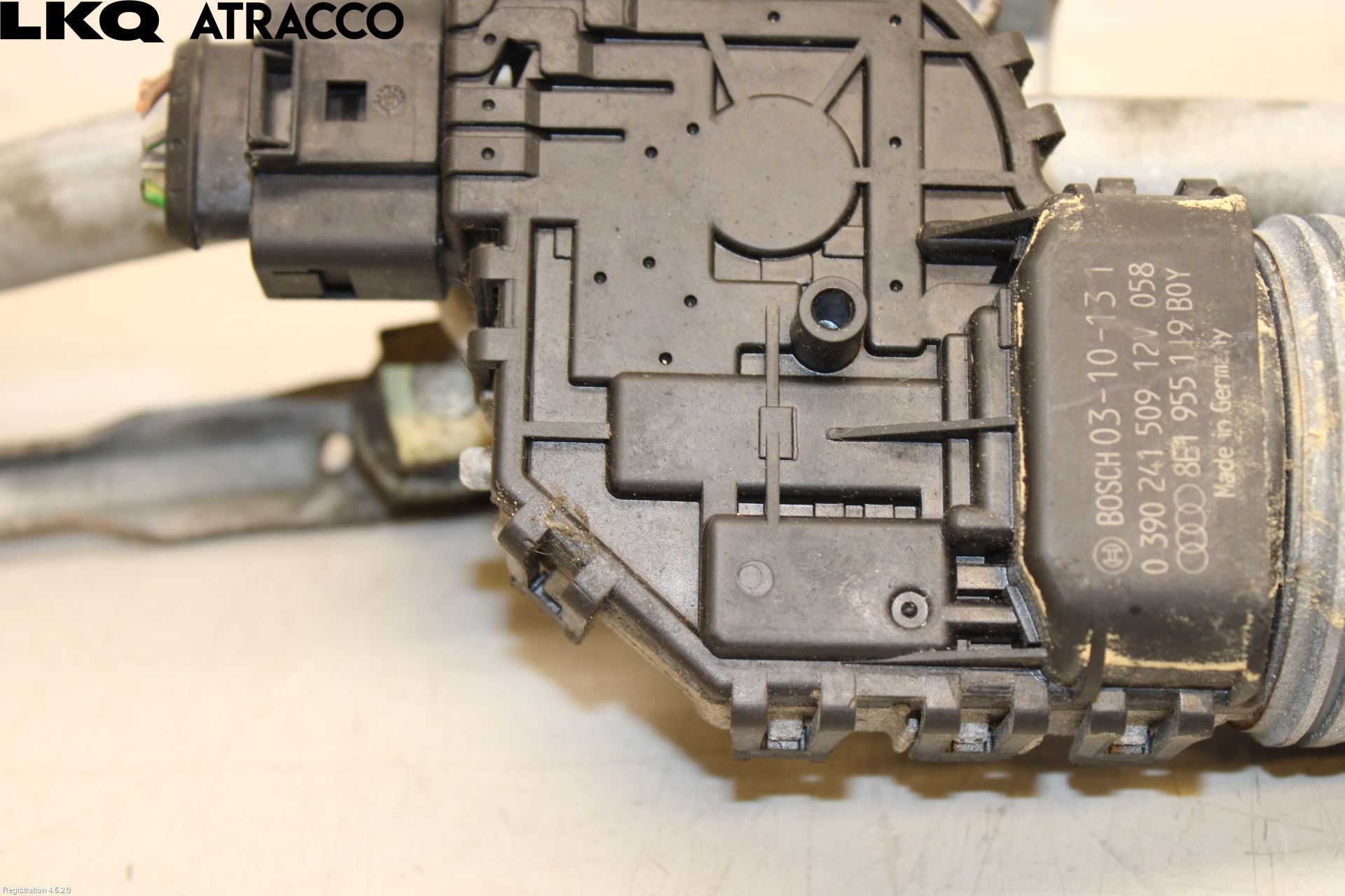 Audi A4/S4 01-05 Torkarmotor Vindruta
