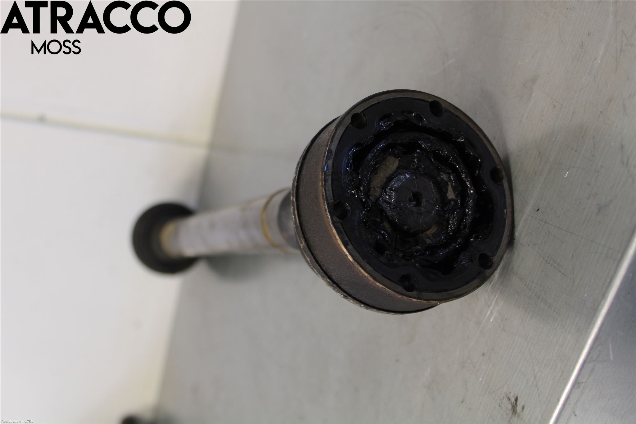 Volkswagen VW GOLF VI 09-13 Drivaxel Fram Höger