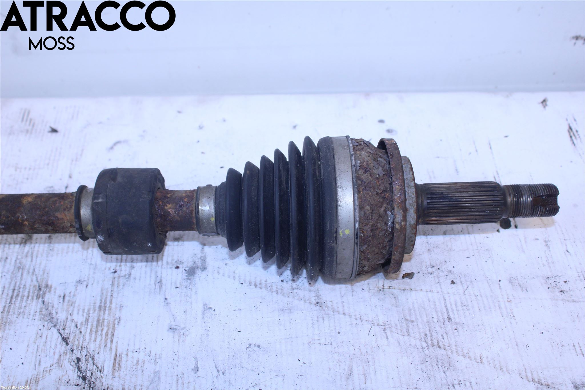 Toyota AVENSIS 09-15 Drivaxel Fram Vänster