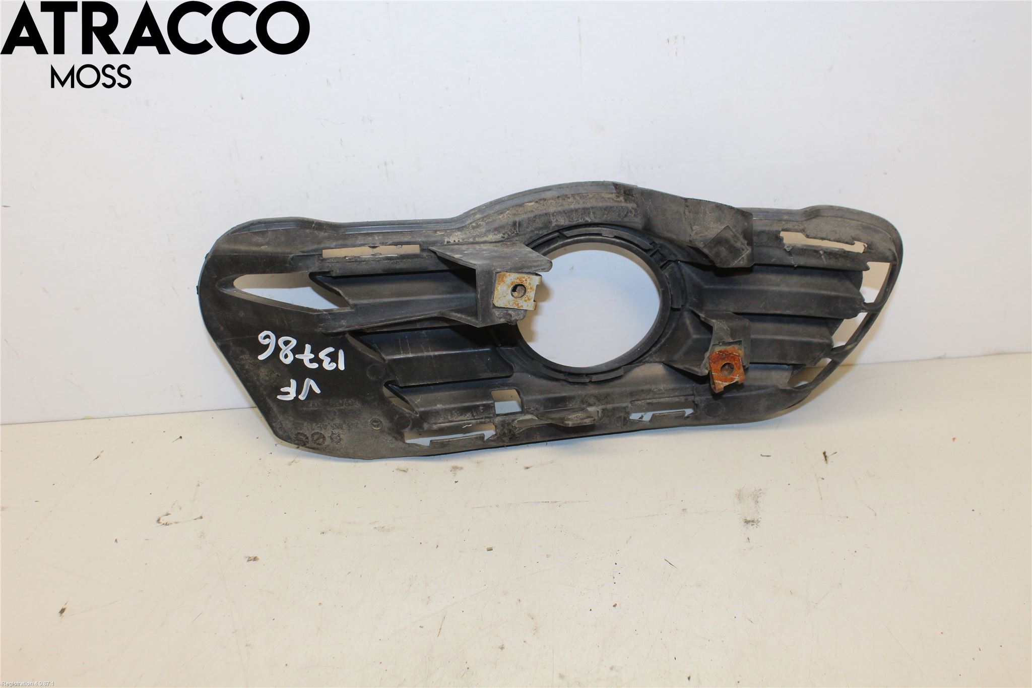 Mercedes-Benz MB C-KLASS (W204) 07-15 Dimljussarg Fram