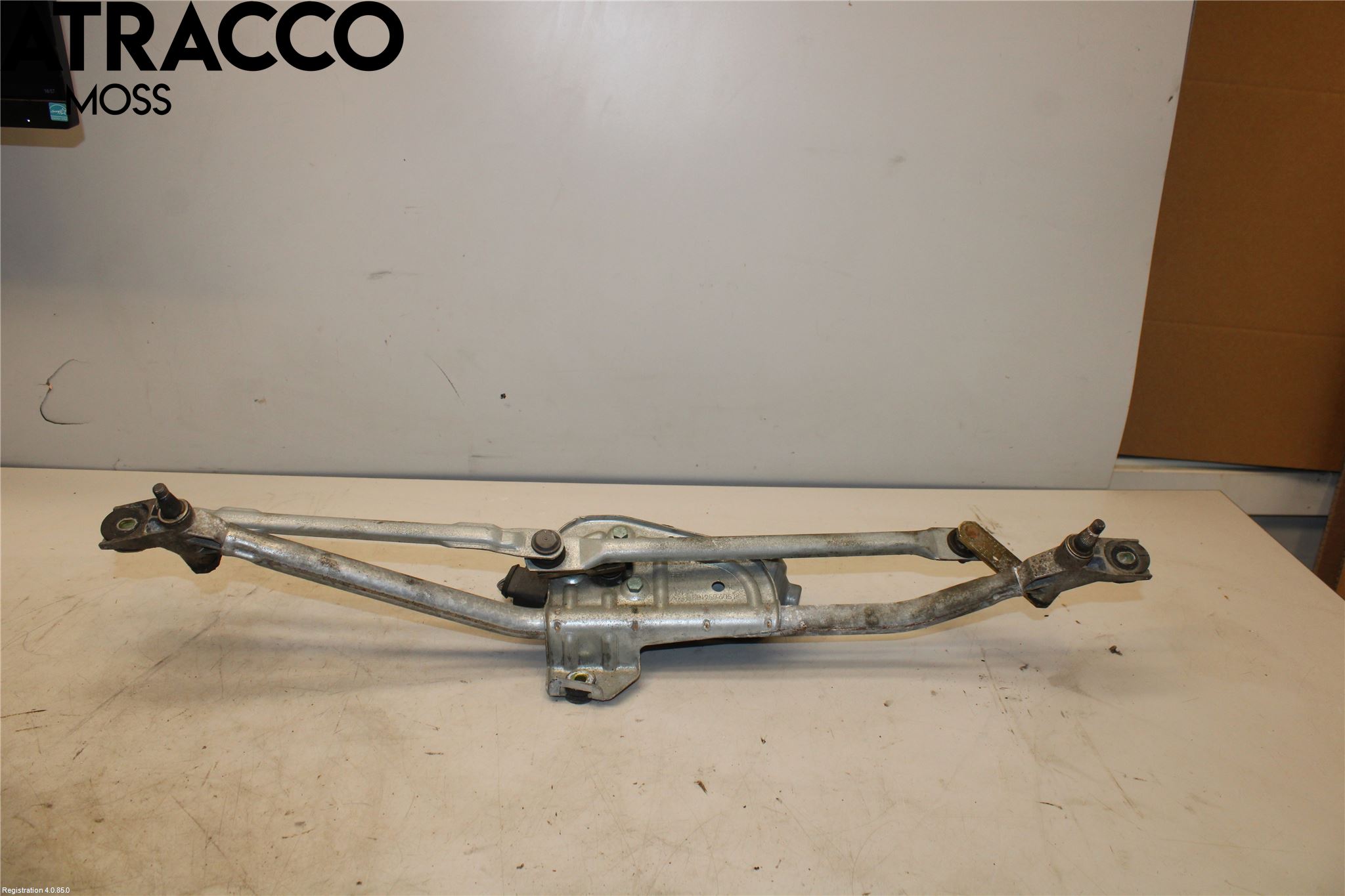 Volkswagen VW PASSAT 01-05 Torkarmotor Vindruta