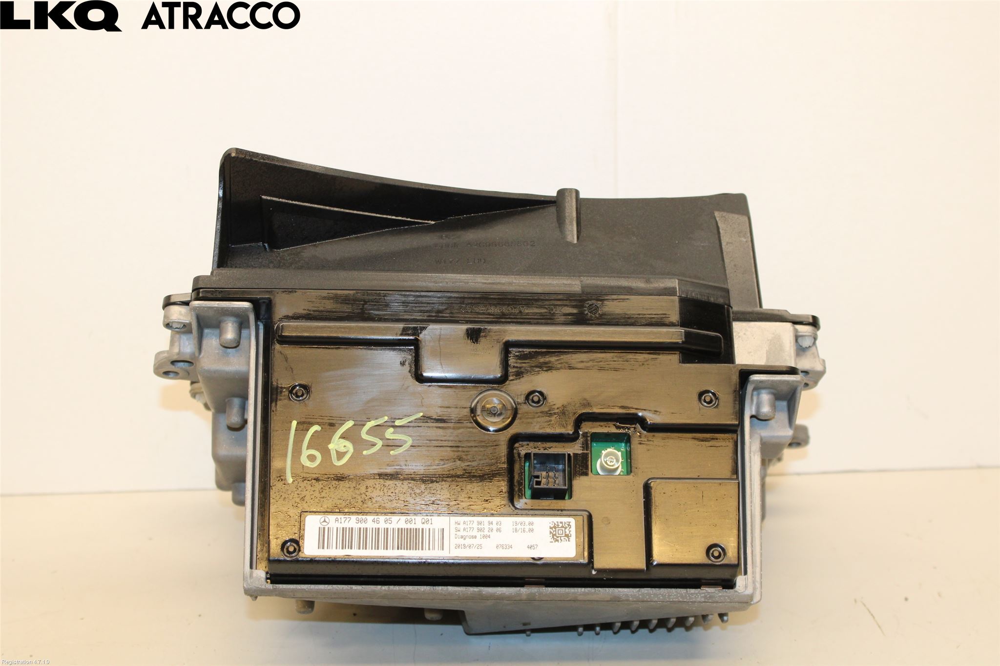 Mercedes-Benz MB A-KLASS (W177) 18- Bildskärm