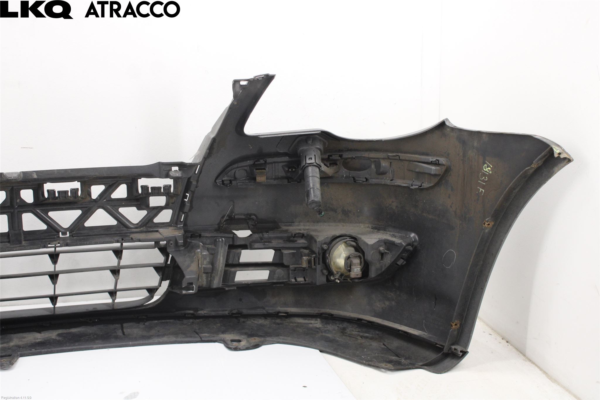 Volkswagen VW TOURAN 03-10 Stötfångare Fram