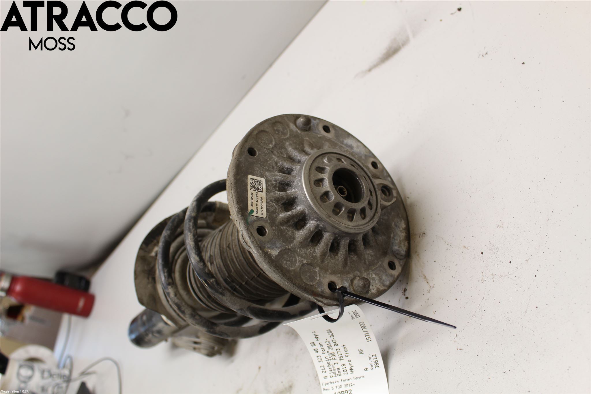 BMW 3 F30/F31/F80 12-19 Fjäderben Fram Höger