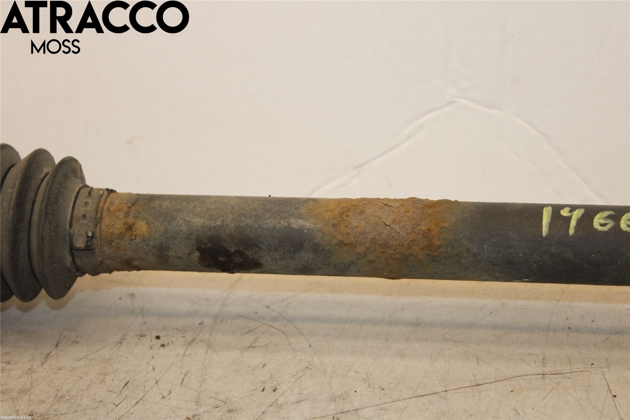 Mercedes-Benz MB C-KLASS (W204) 07-15 Drivaxel Bak Höger