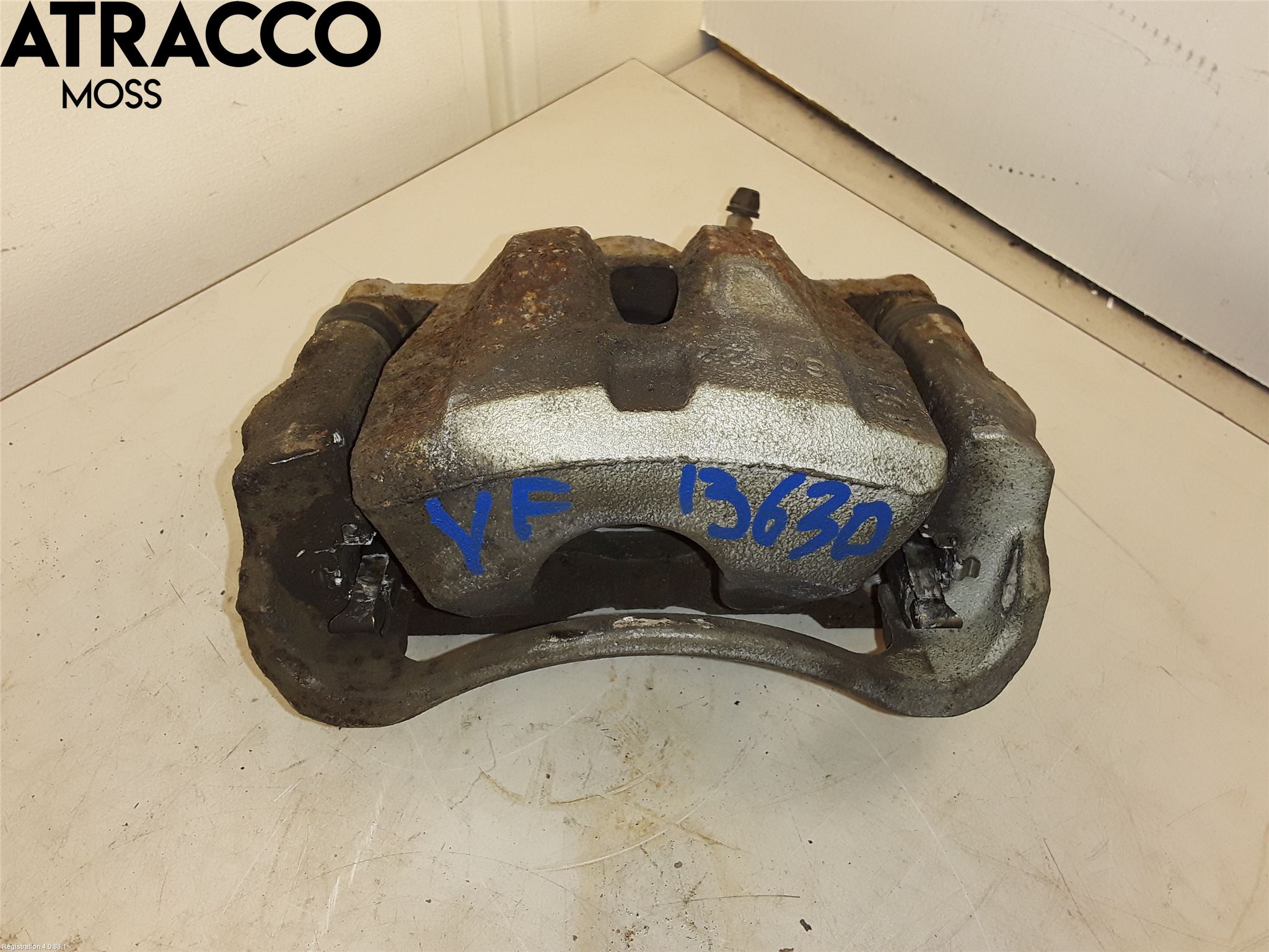 Toyota VERSO-S 11-16 Bromsok Fram Vänster
