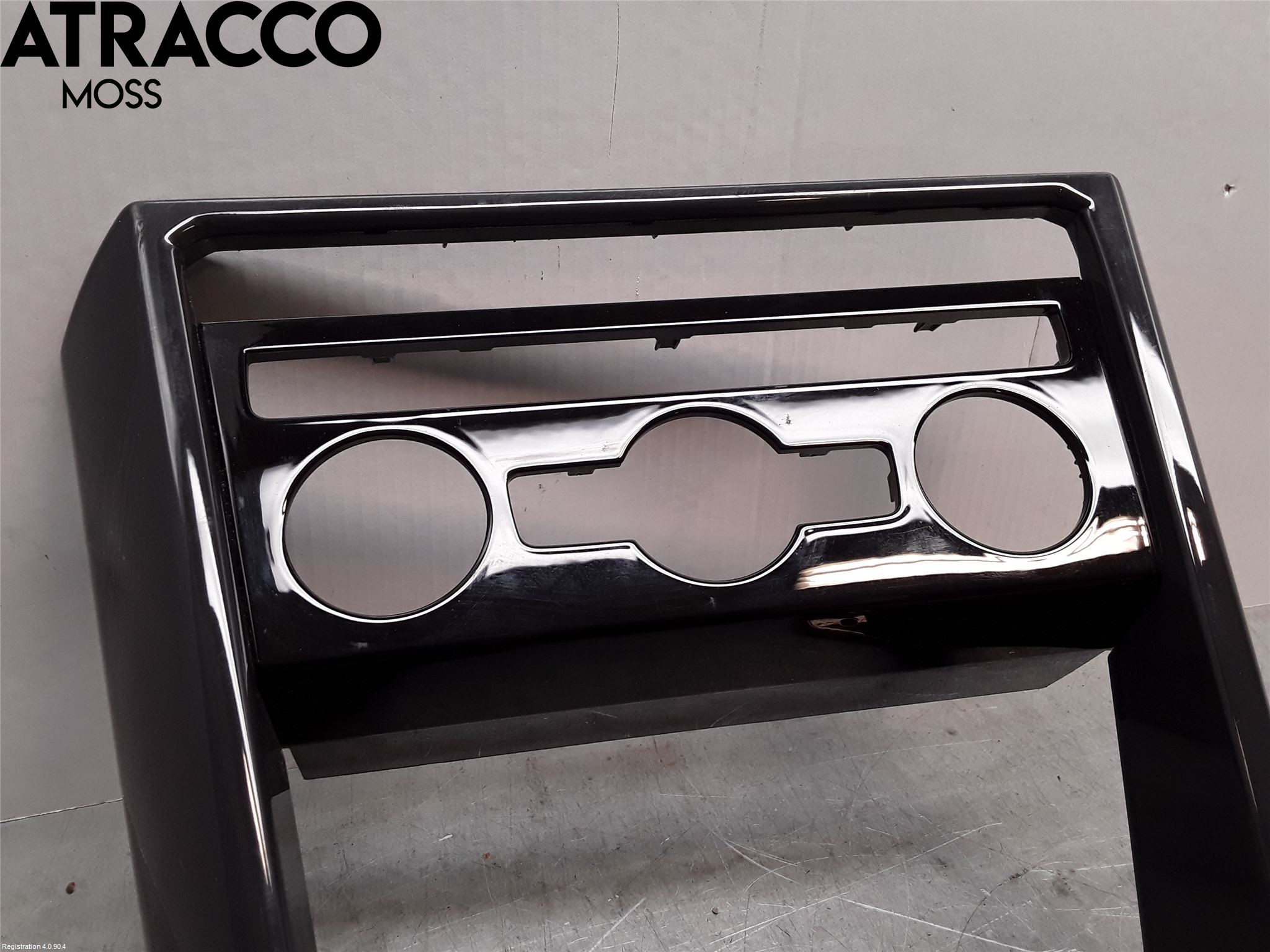 Volkswagen VW T-ROC 18- Instrumentkonsoll Mitt