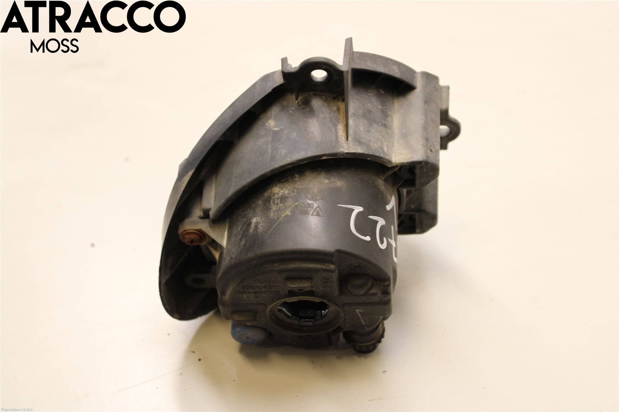 Toyota AVENSIS 09-15 Dimljus-Varselljus Fram